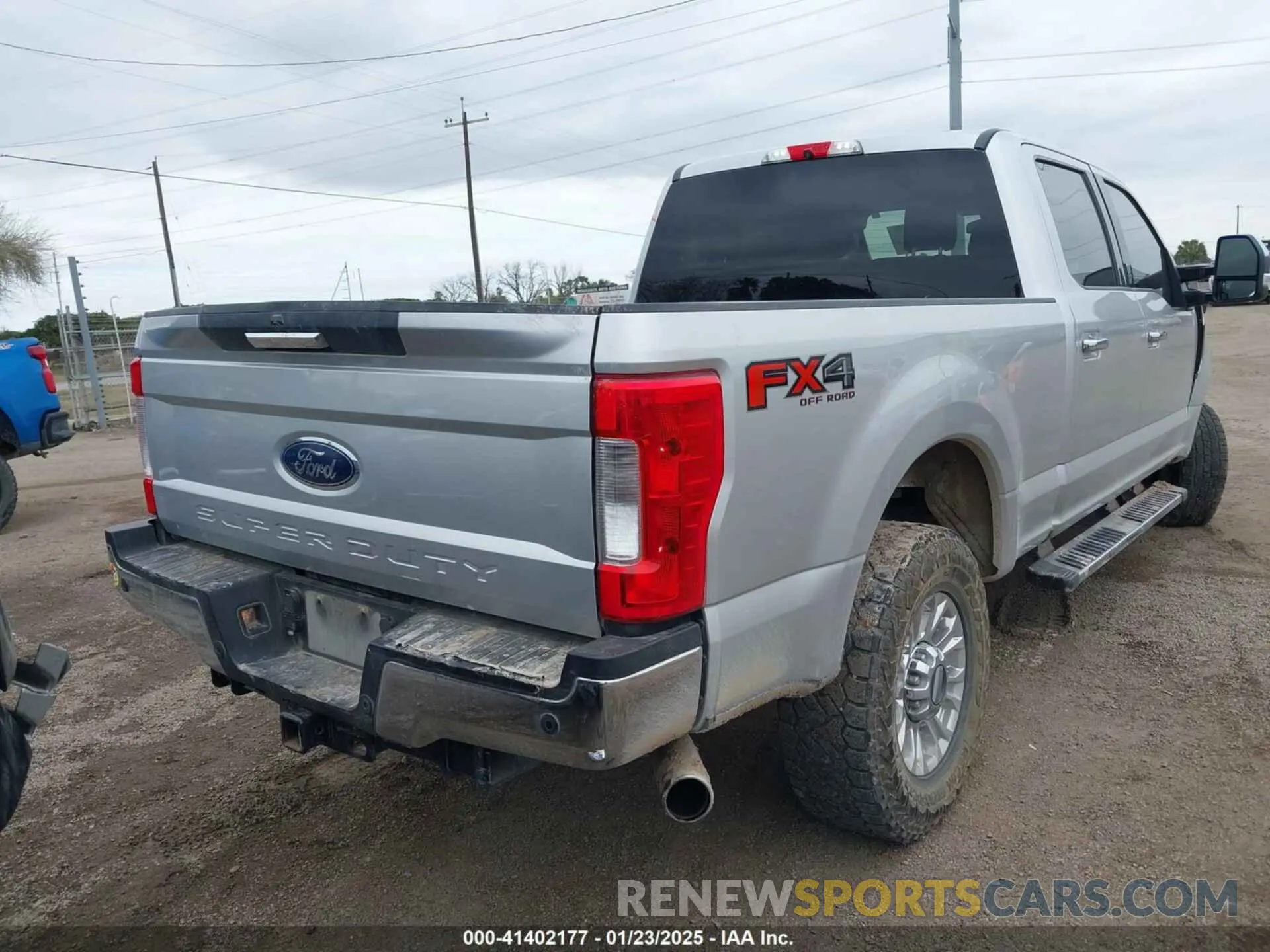 4 Photograph of a damaged car 1FT7W2B68KEE52410 FORD F-250 2019