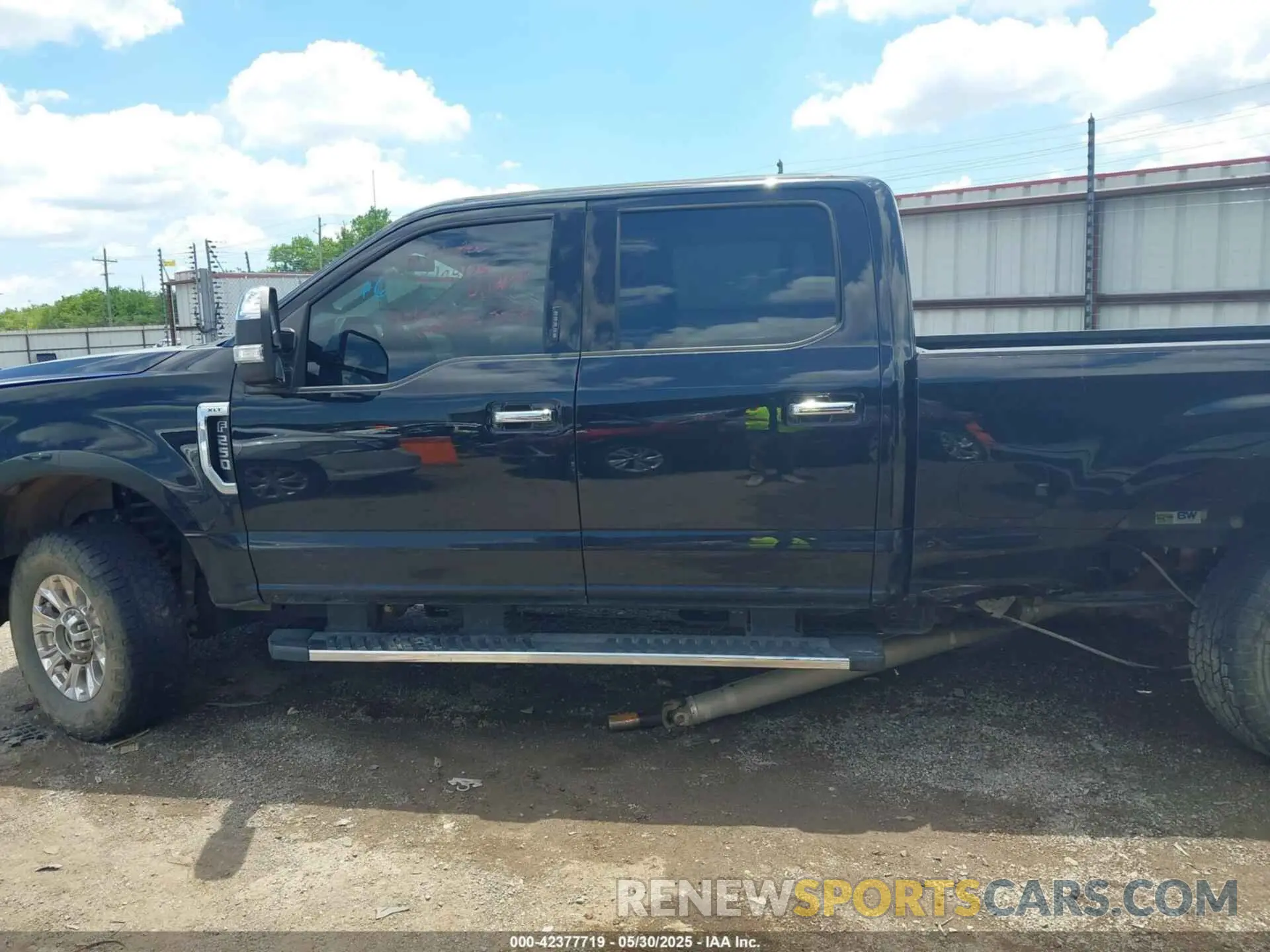 15 Photograph of a damaged car 1FT7W2B68KEG72890 FORD F-250 2019
