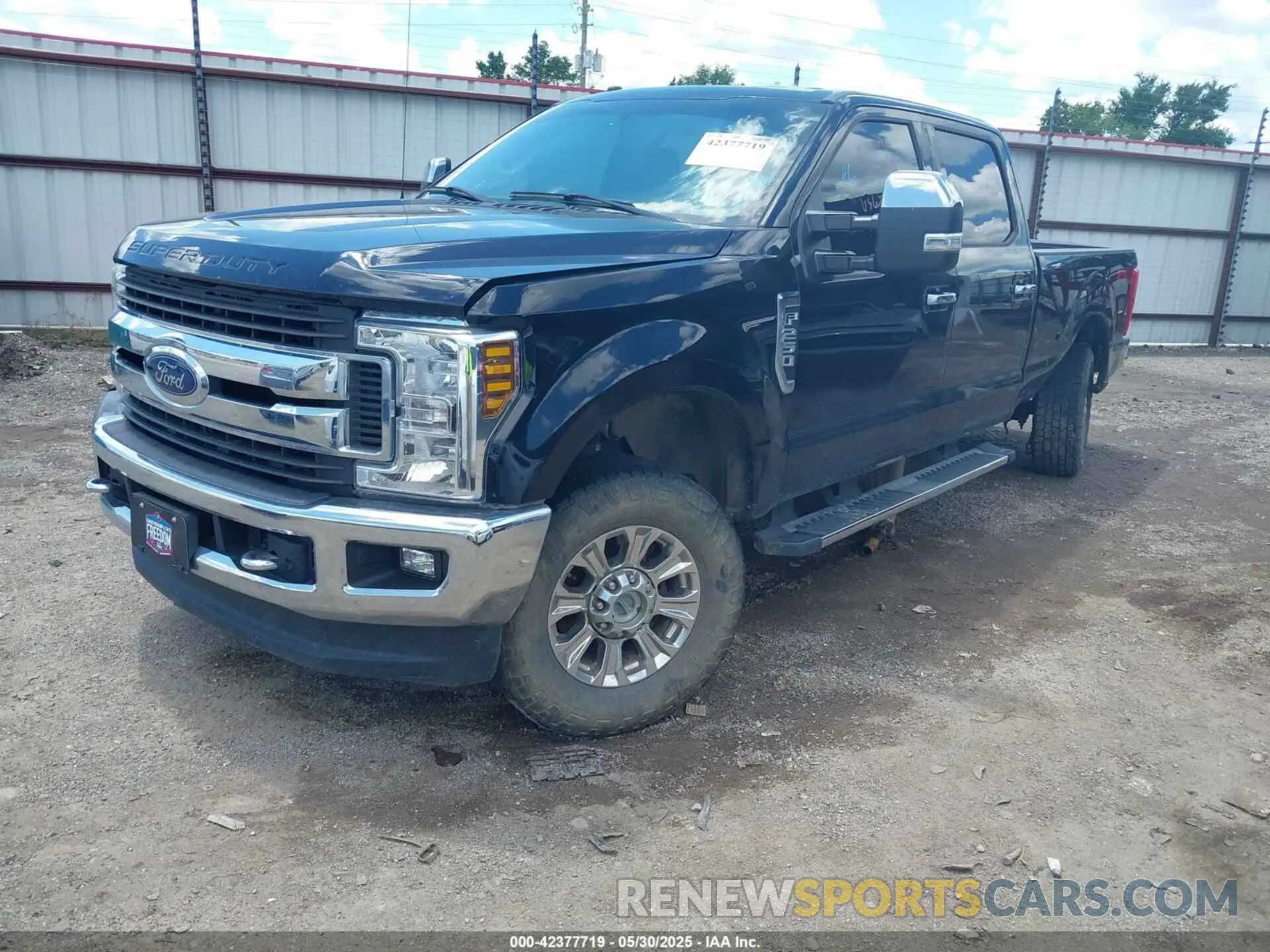 2 Photograph of a damaged car 1FT7W2B68KEG72890 FORD F-250 2019