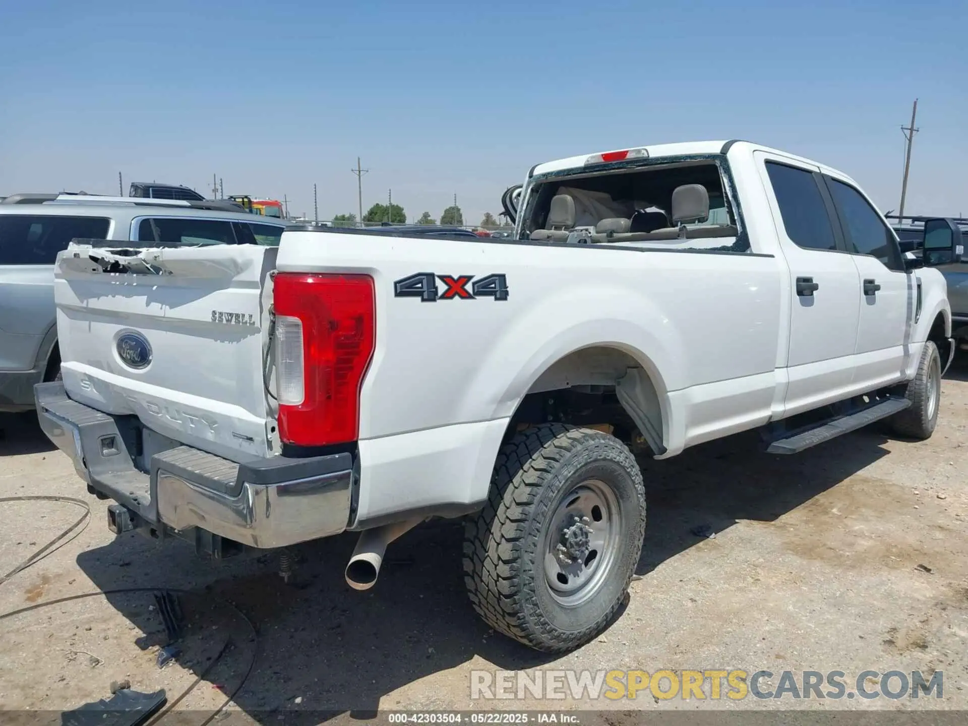4 Photograph of a damaged car 1FT7W2B69KEG78830 FORD F-250 2019