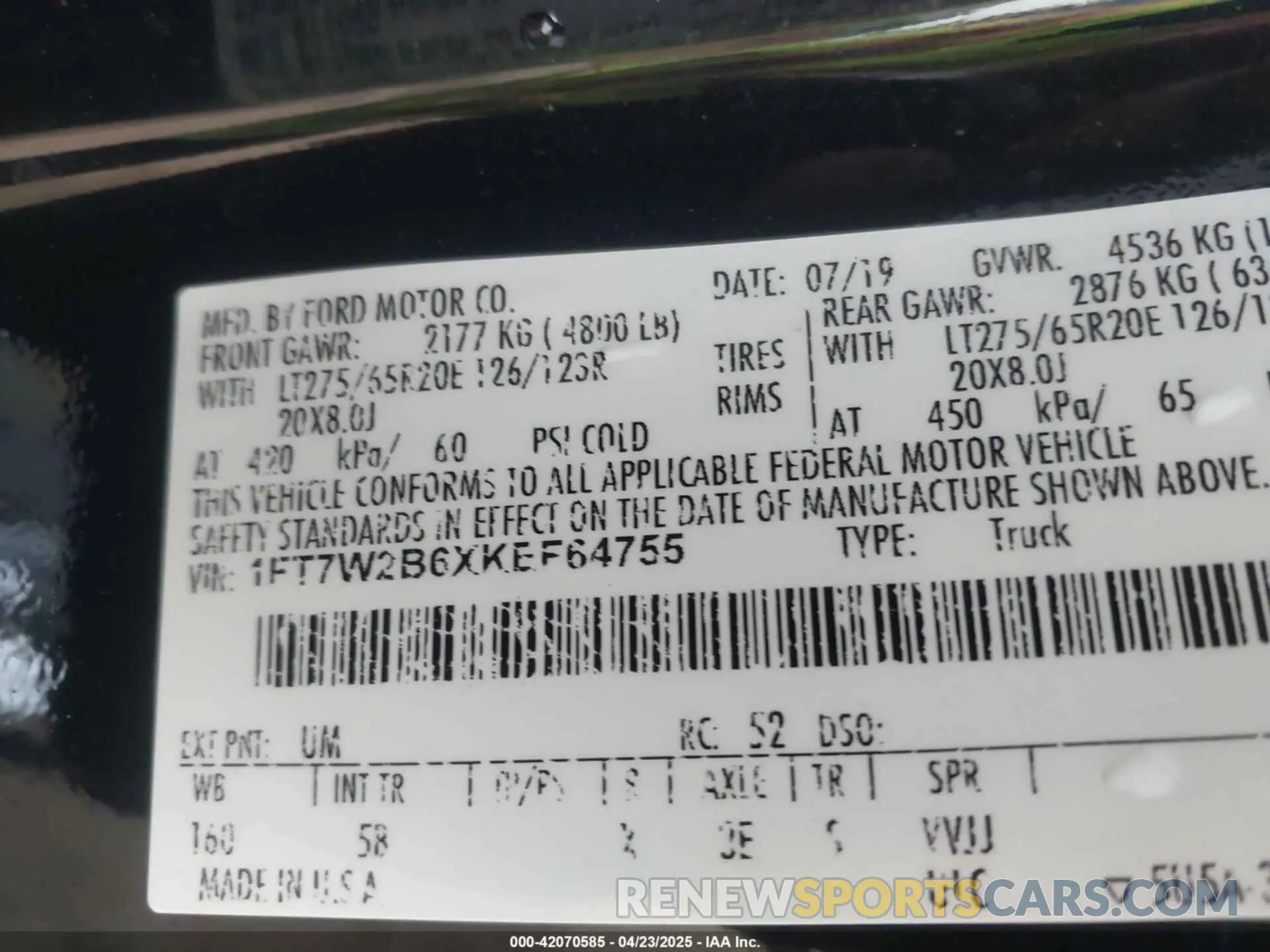 9 Photograph of a damaged car 1FT7W2B6XKEF64755 FORD F-250 2019