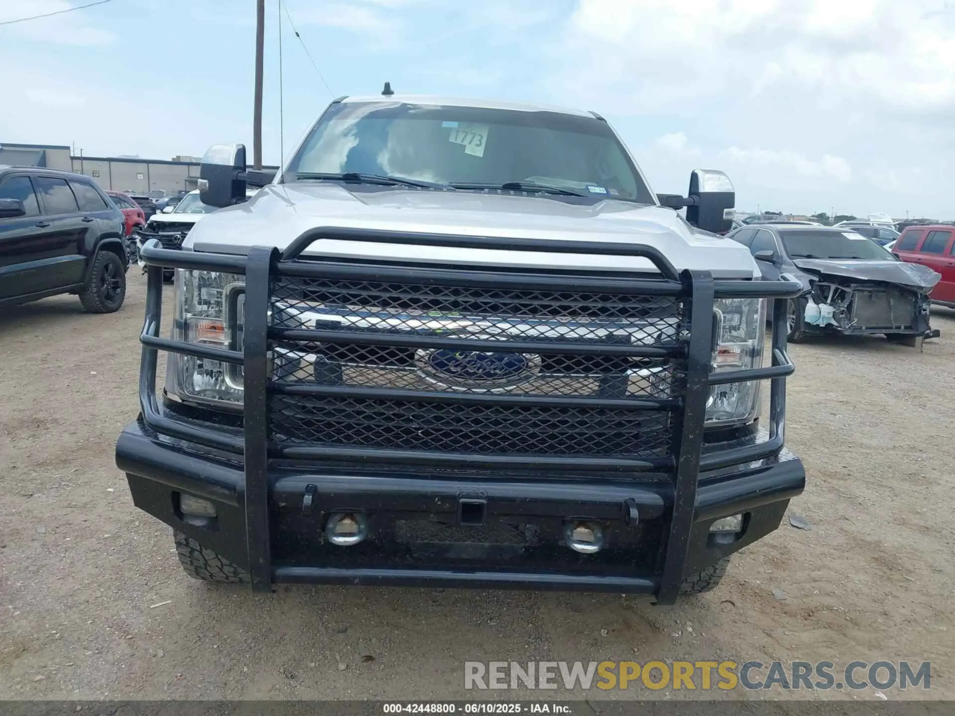 12 Photograph of a damaged car 1FT7W2BT0KEF68884 FORD F-250 2019