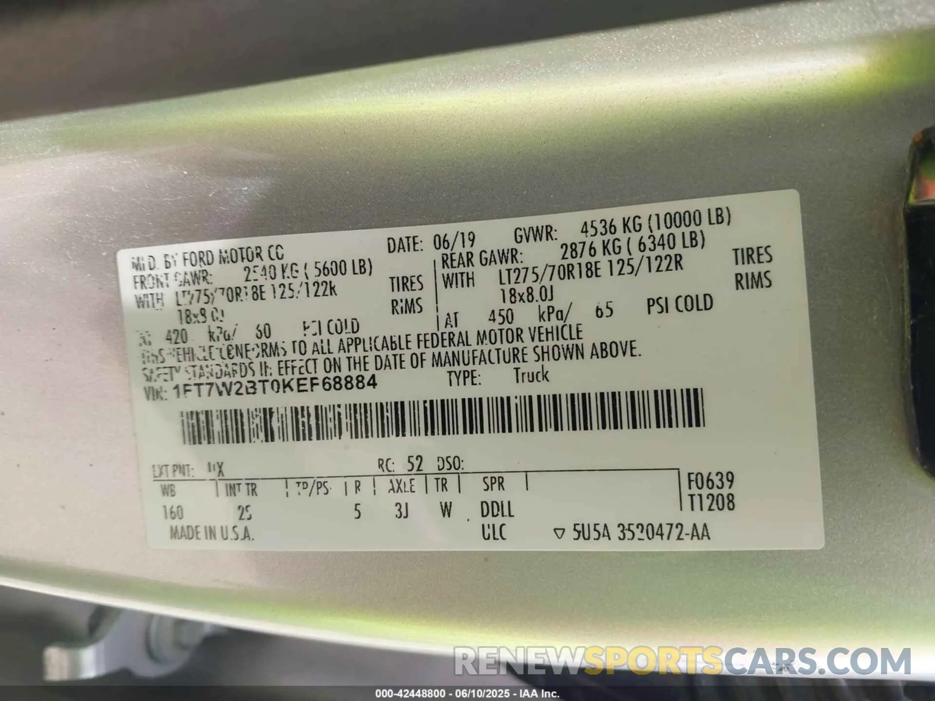 9 Photograph of a damaged car 1FT7W2BT0KEF68884 FORD F-250 2019