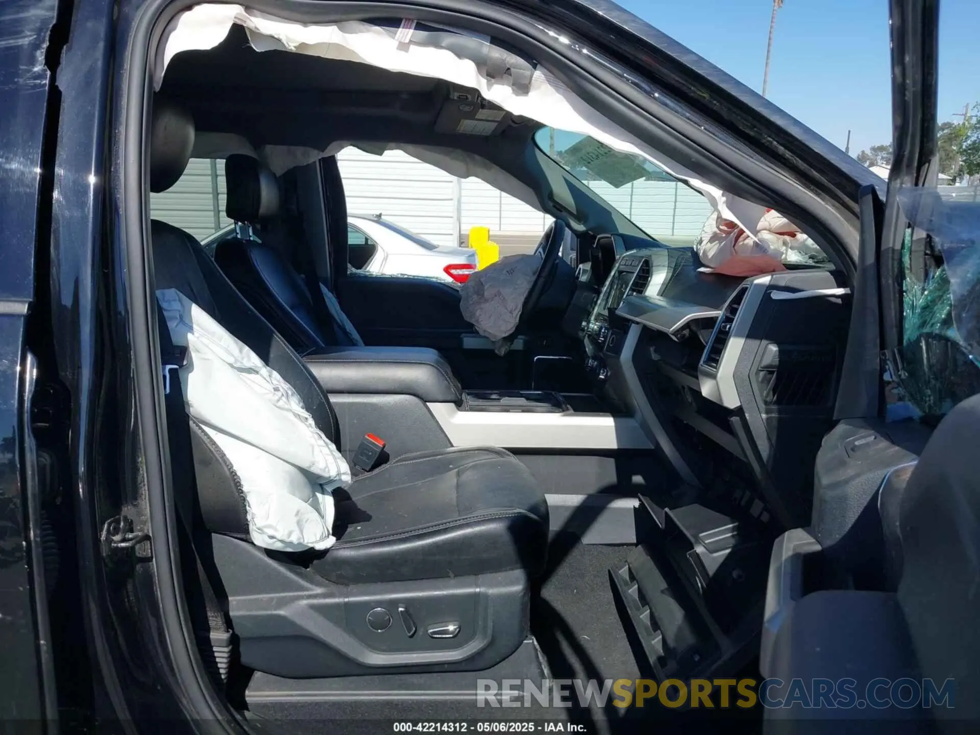 5 Photograph of a damaged car 1FT7W2BT0KEG76115 FORD F-250 2019