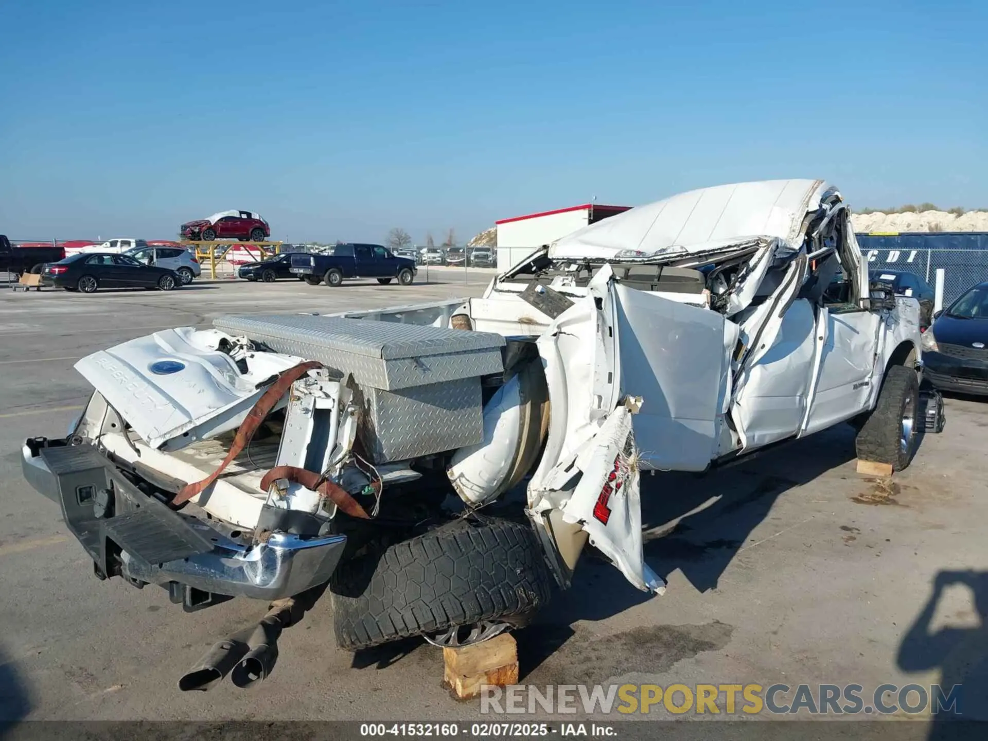 13 Photograph of a damaged car 1FT7W2BT1KED41431 FORD F-250 2019