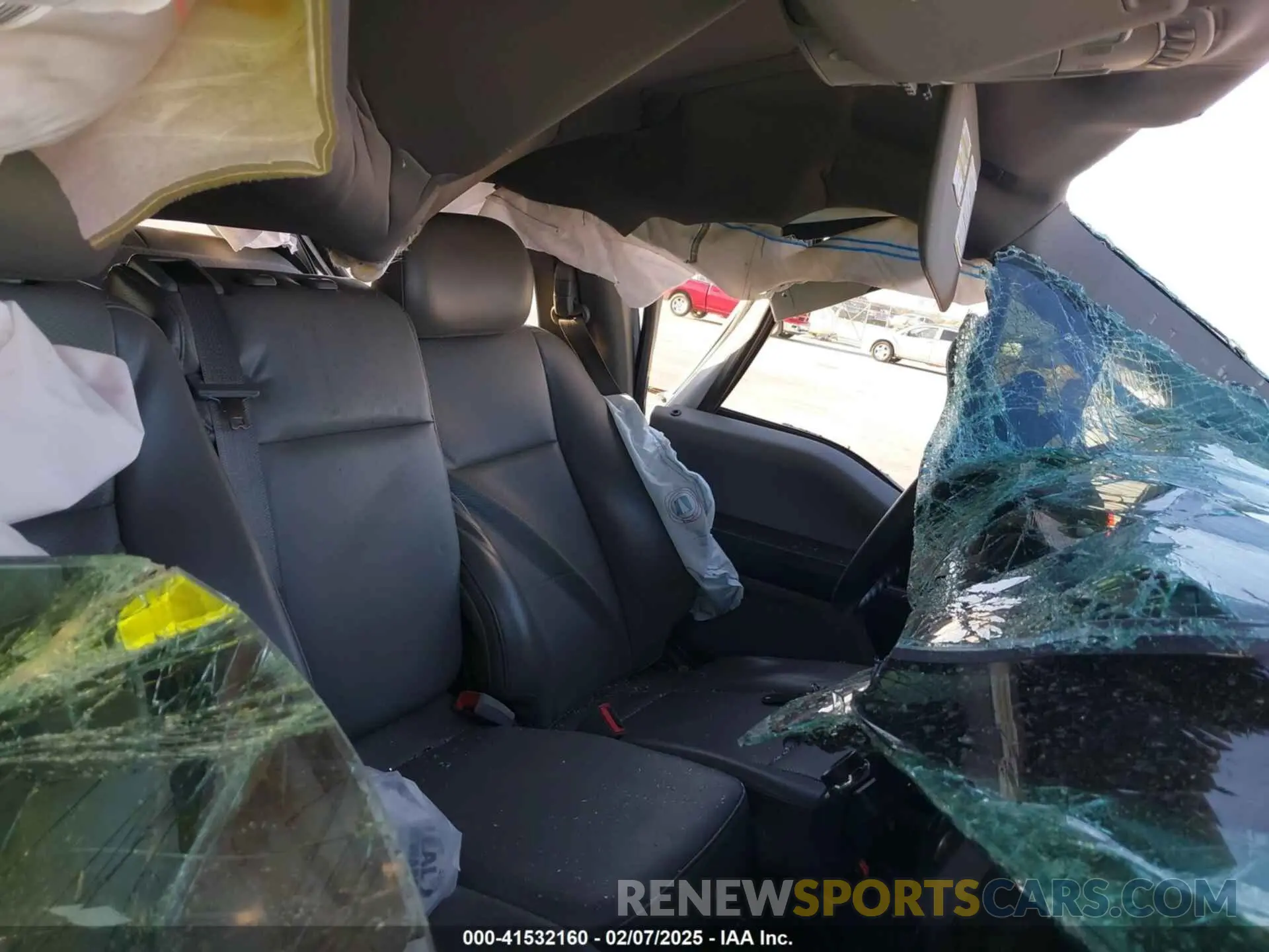 5 Photograph of a damaged car 1FT7W2BT1KED41431 FORD F-250 2019