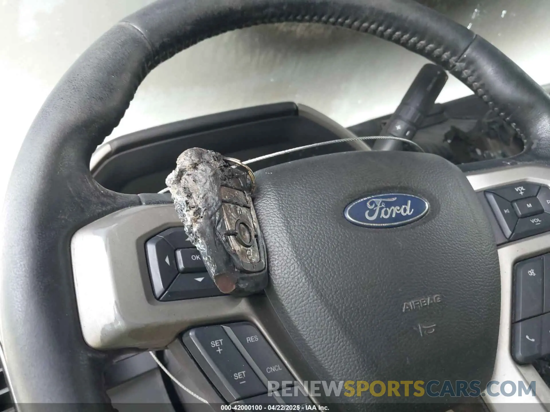 11 Photograph of a damaged car 1FT7W2BT2KEC22660 FORD F-250 2019