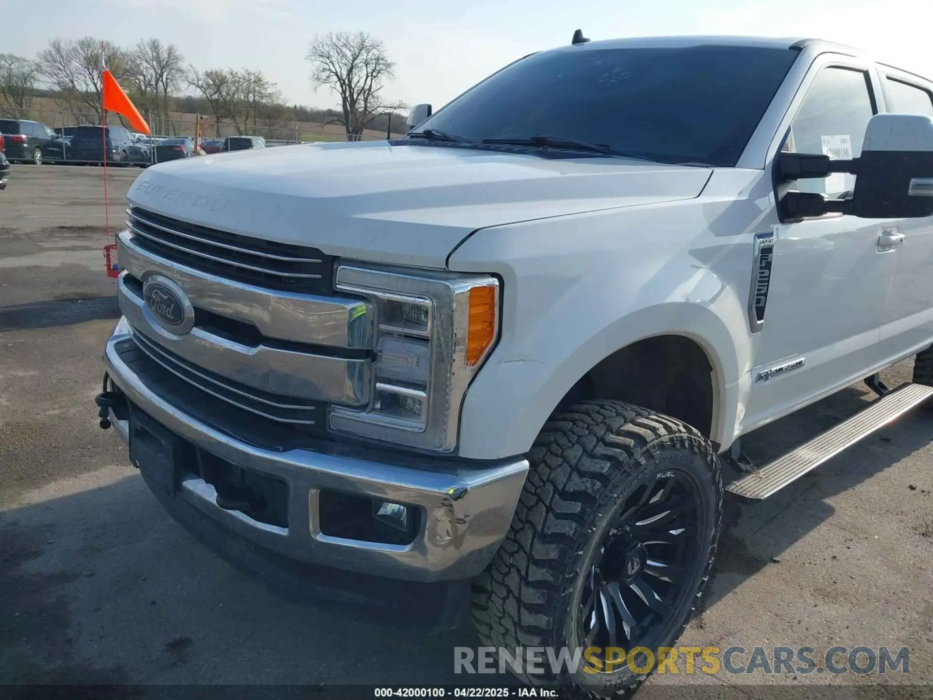 6 Photograph of a damaged car 1FT7W2BT2KEC22660 FORD F-250 2019