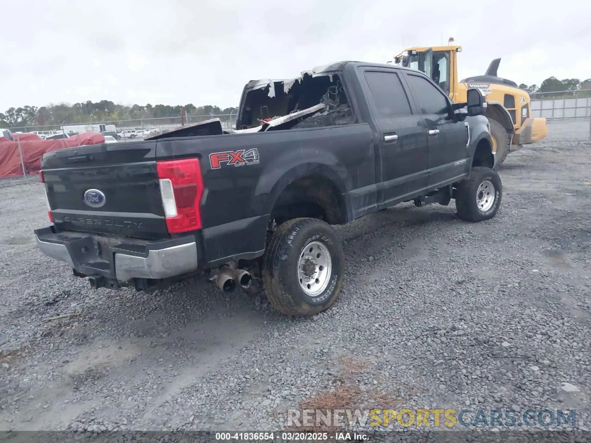 4 Photograph of a damaged car 1FT7W2BT2KEC86049 FORD F-250 2019