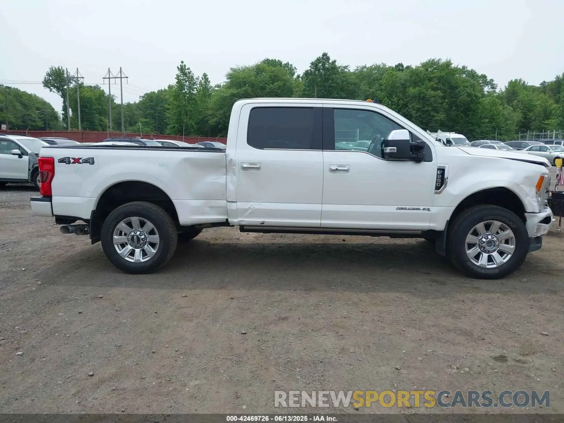 13 Photograph of a damaged car 1FT7W2BT2KED20295 FORD F-250 2019