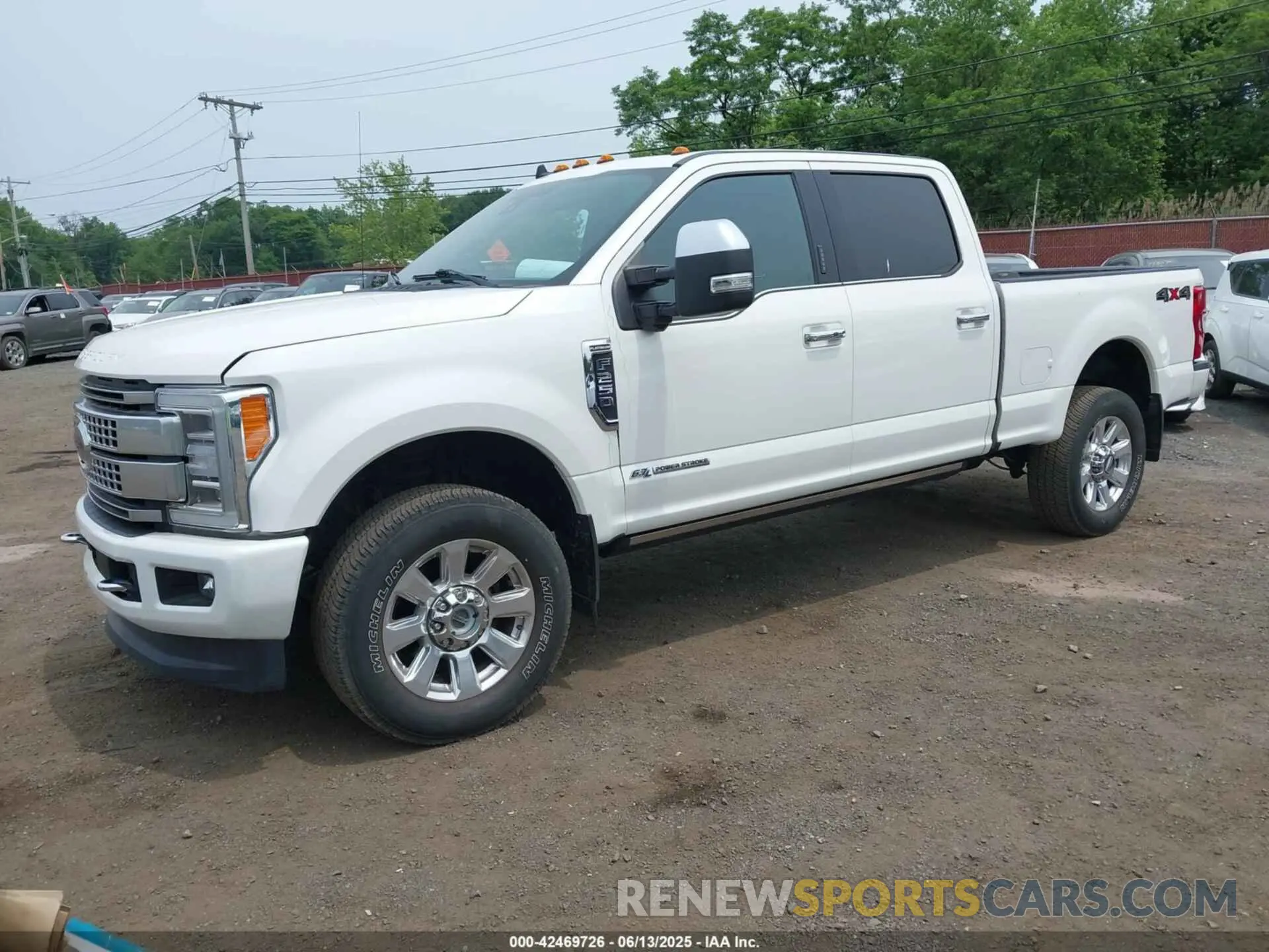 2 Photograph of a damaged car 1FT7W2BT2KED20295 FORD F-250 2019