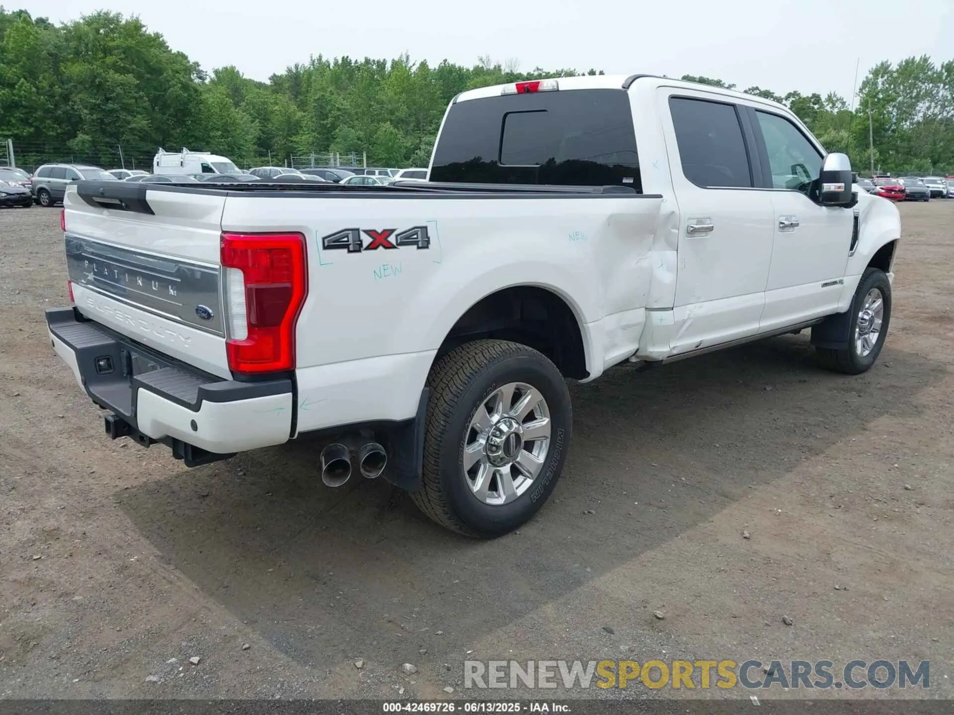 4 Photograph of a damaged car 1FT7W2BT2KED20295 FORD F-250 2019