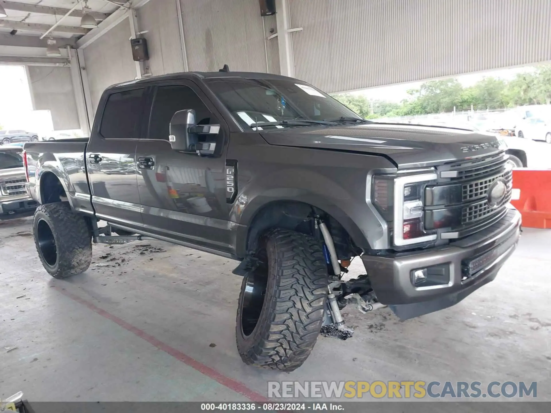 1 Photograph of a damaged car 1FT7W2BT2KEE12412 FORD F-250 2019