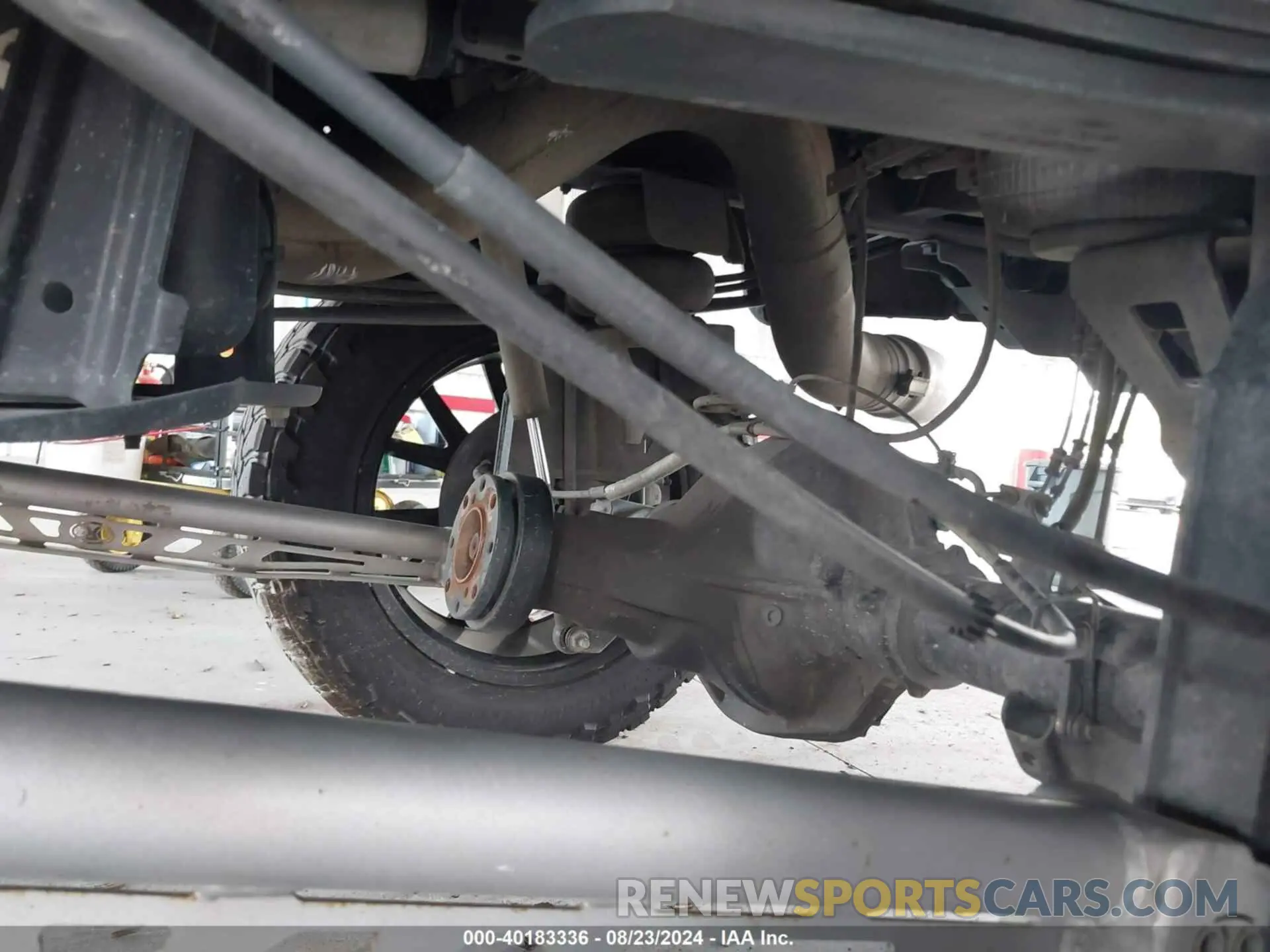 21 Photograph of a damaged car 1FT7W2BT2KEE12412 FORD F-250 2019