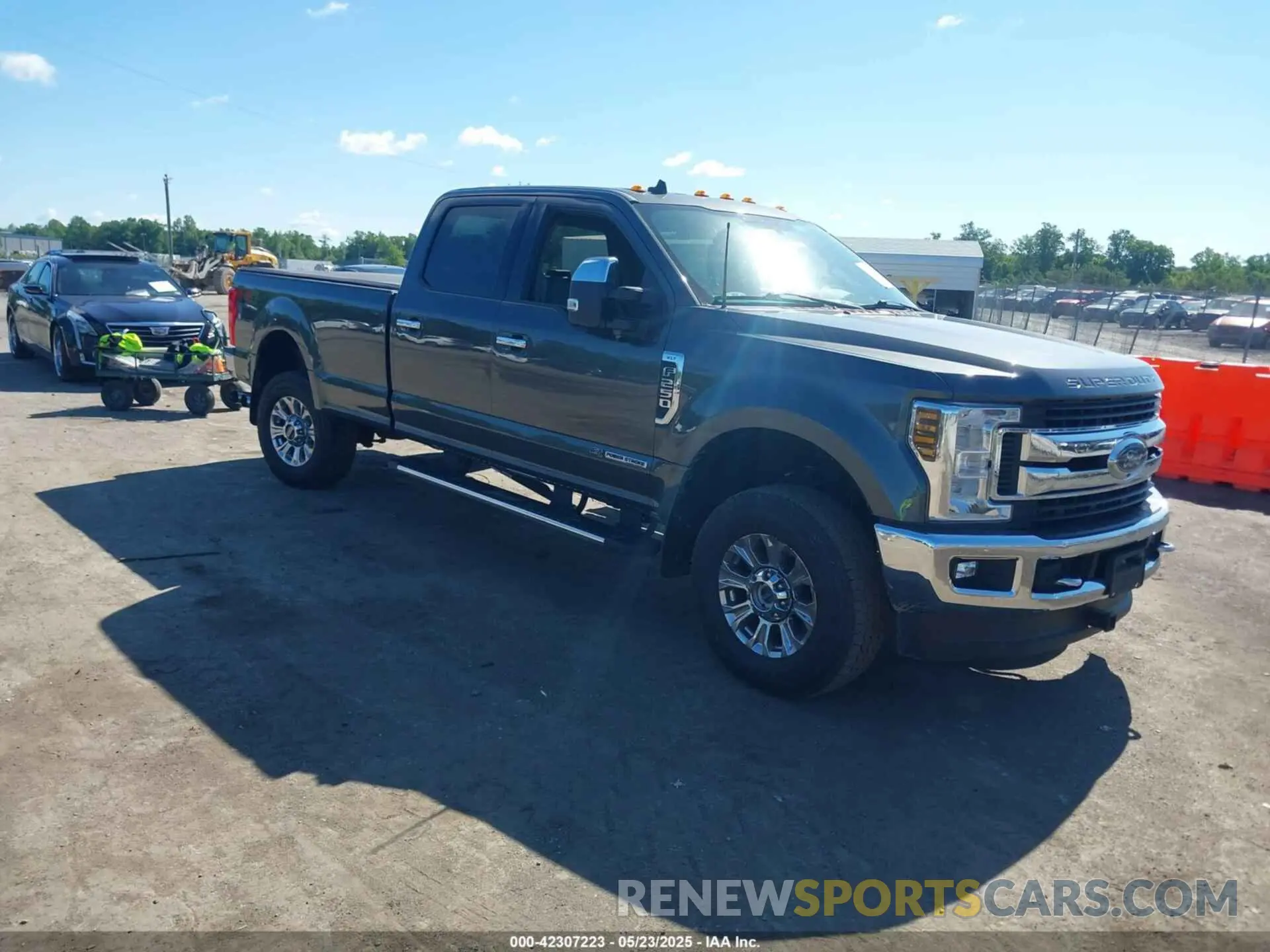 1 Photograph of a damaged car 1FT7W2BT3KED46159 FORD F-250 2019