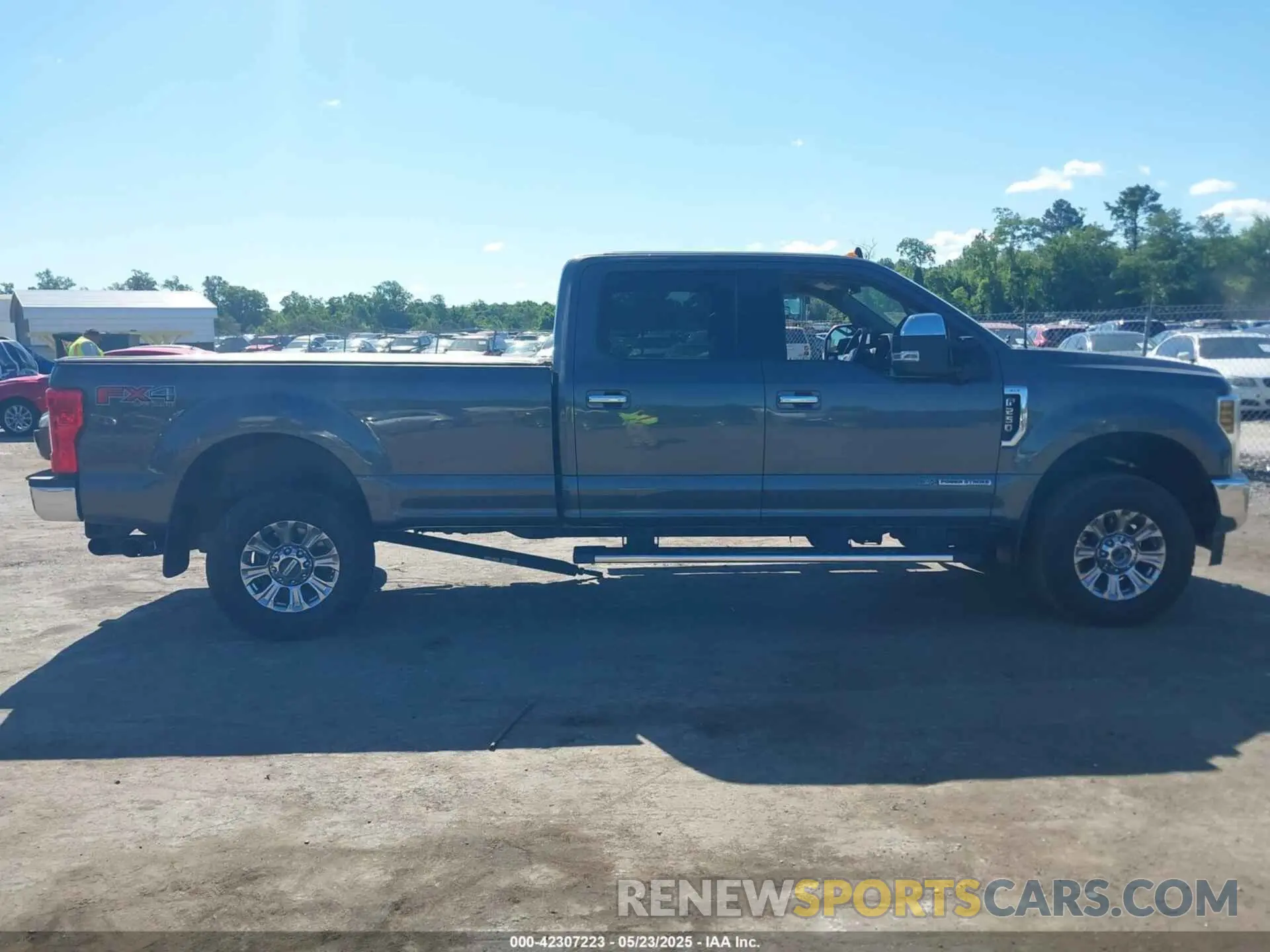 12 Photograph of a damaged car 1FT7W2BT3KED46159 FORD F-250 2019