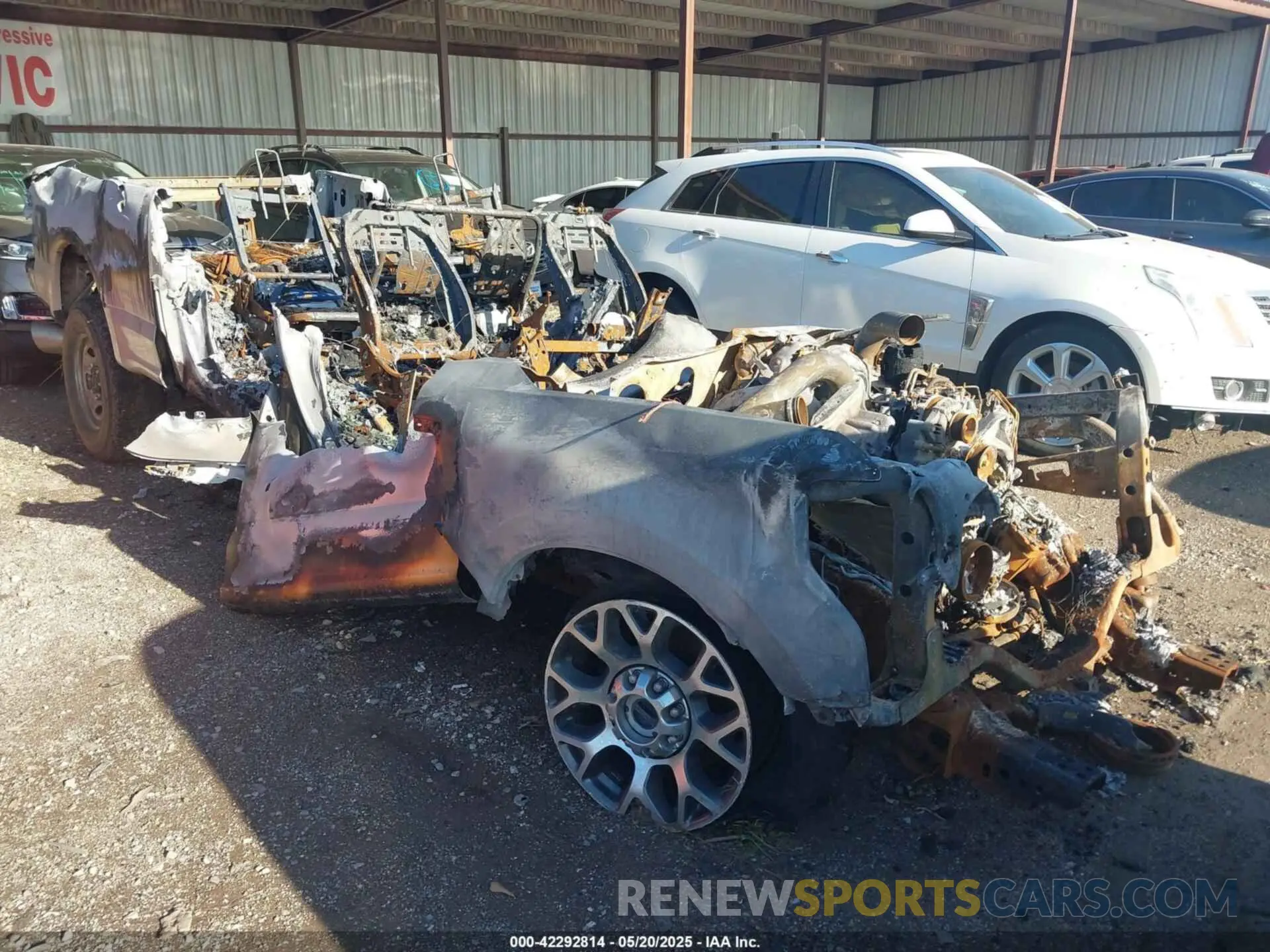 1 Photograph of a damaged car 1FT7W2BT3KED52074 FORD F-250 2019
