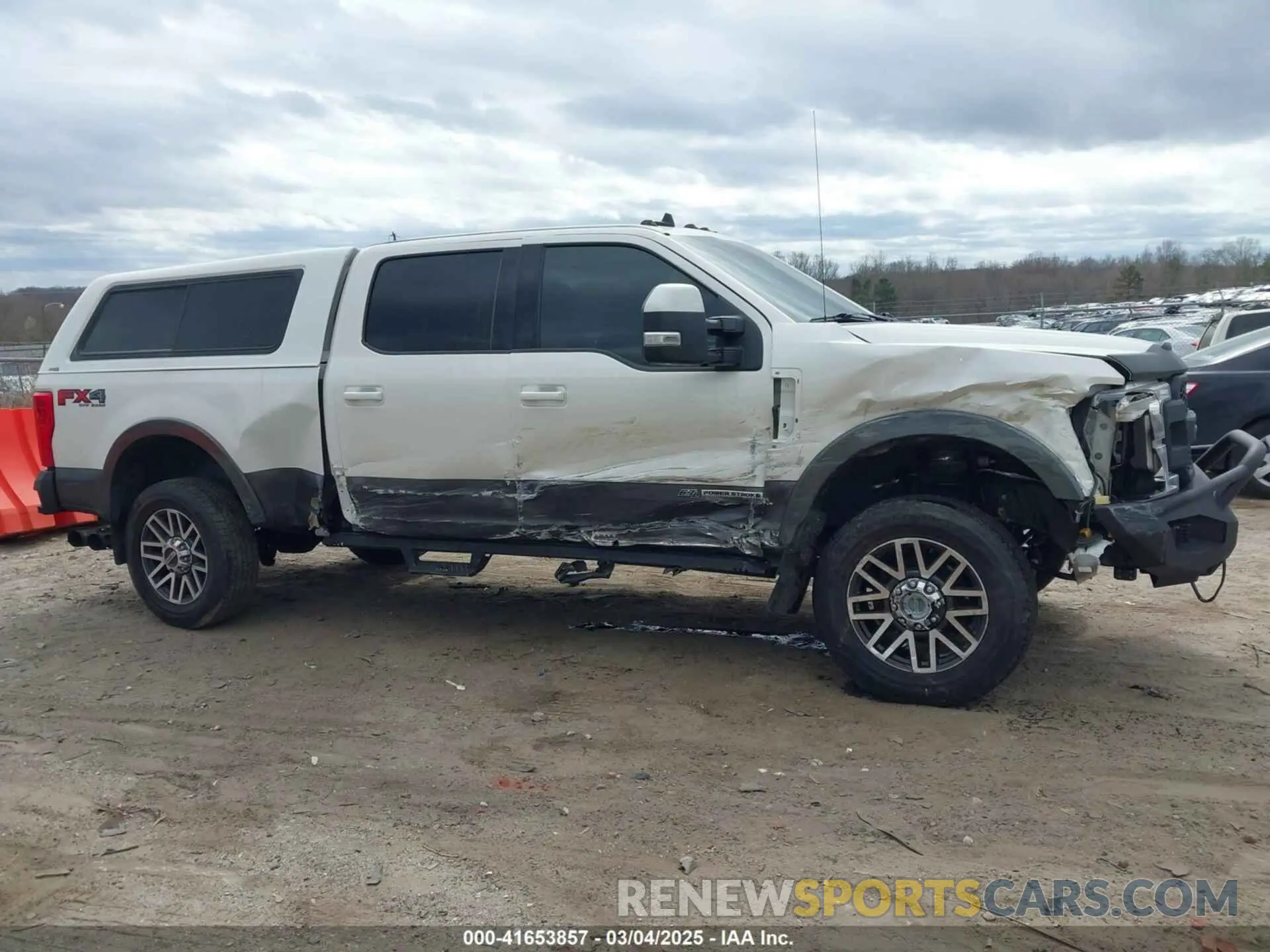 14 Photograph of a damaged car 1FT7W2BT3KED60143 FORD F-250 2019