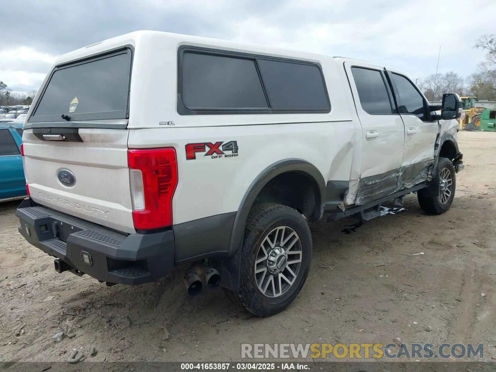 4 Photograph of a damaged car 1FT7W2BT3KED60143 FORD F-250 2019