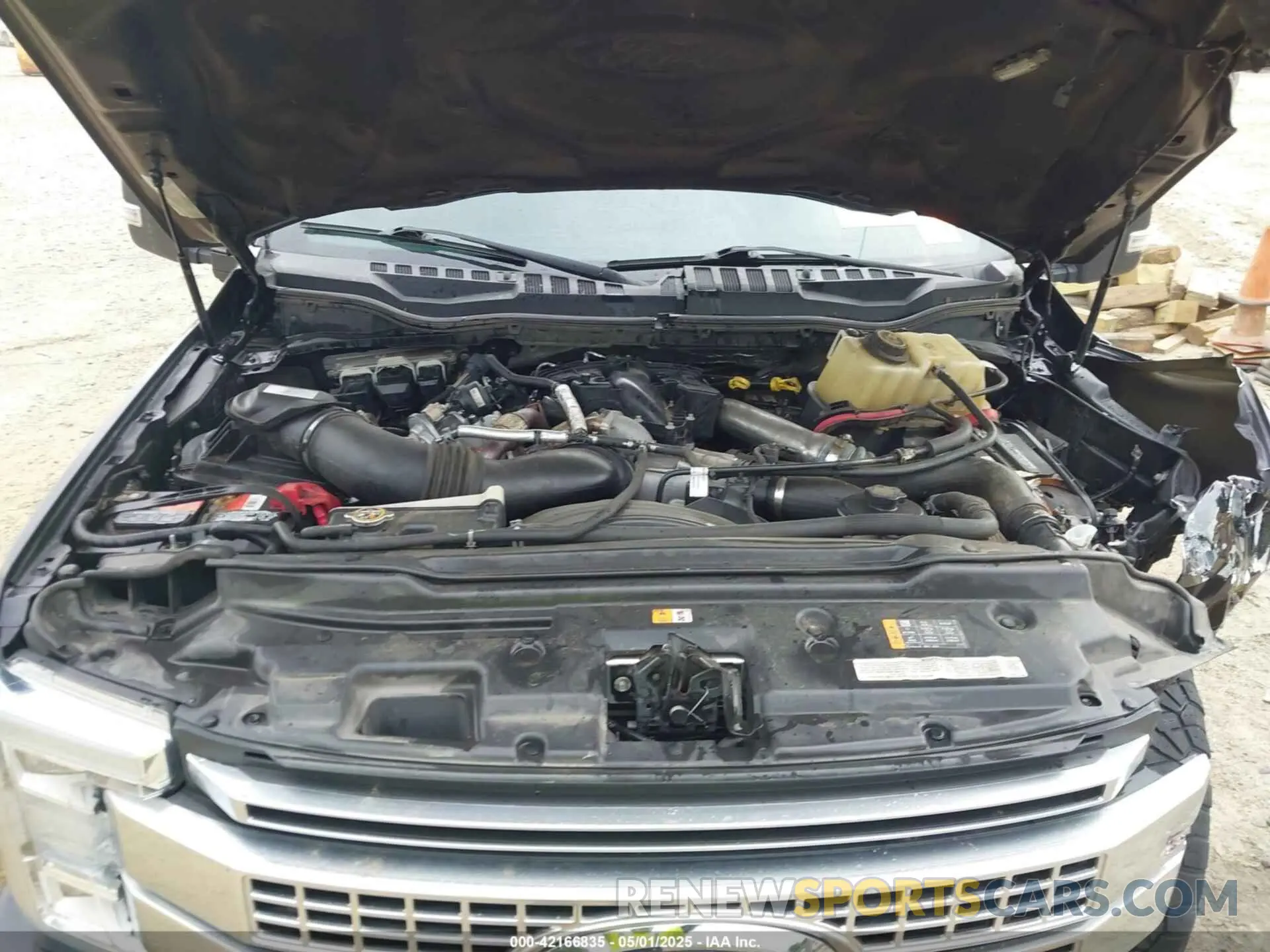 10 Photograph of a damaged car 1FT7W2BT3KED98410 FORD F-250 2019