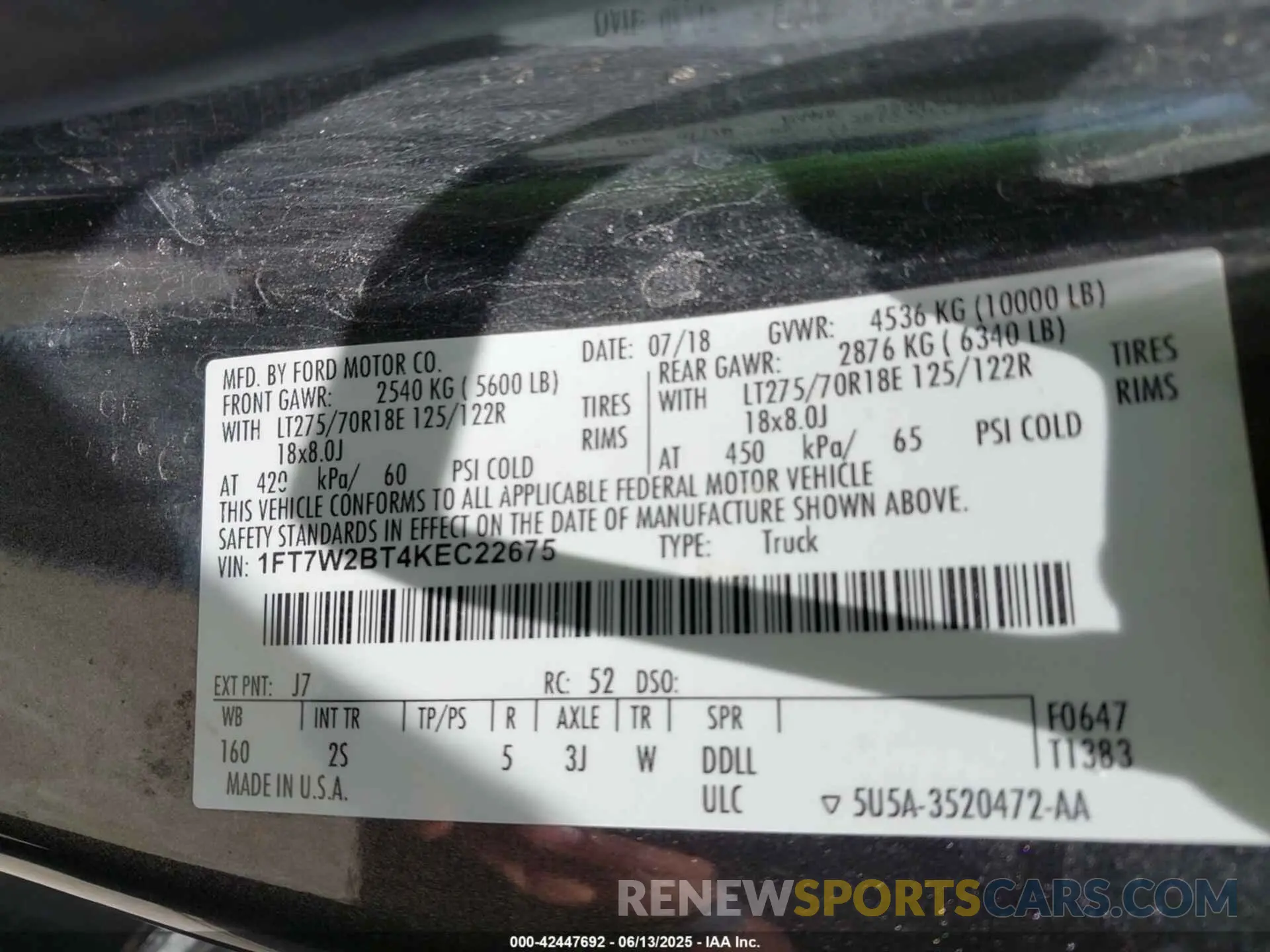 9 Photograph of a damaged car 1FT7W2BT4KEC22675 FORD F-250 2019