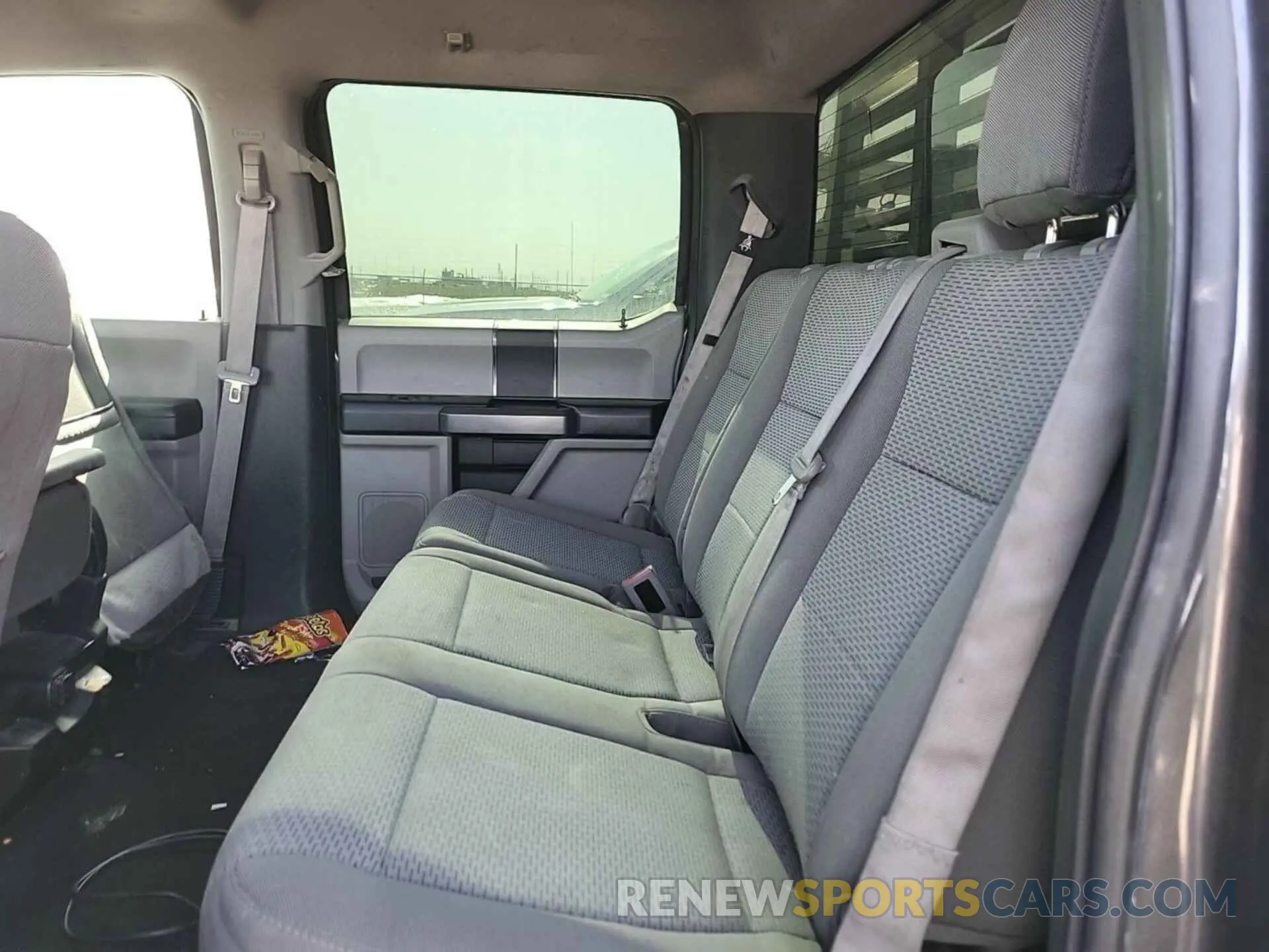 1 Photograph of a damaged car 1FT7W2BT4KEC61721 FORD F-250 2019