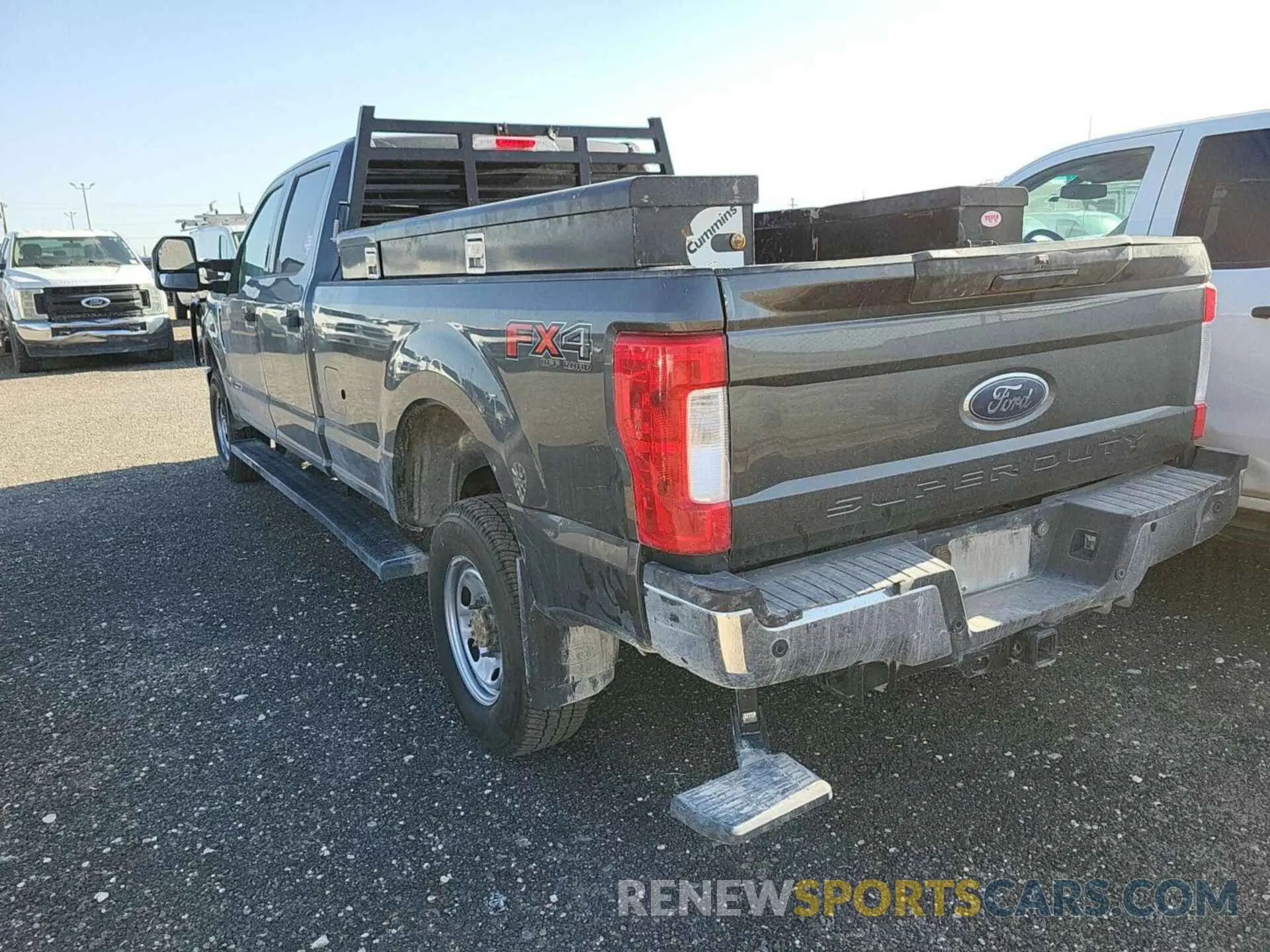 13 Photograph of a damaged car 1FT7W2BT4KEC61721 FORD F-250 2019