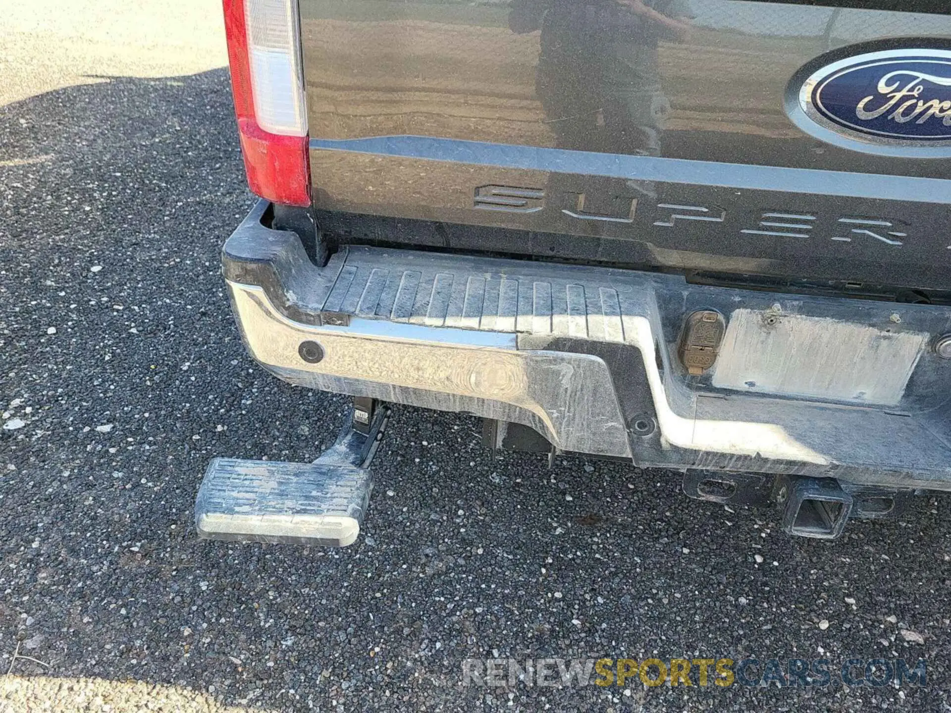 14 Photograph of a damaged car 1FT7W2BT4KEC61721 FORD F-250 2019