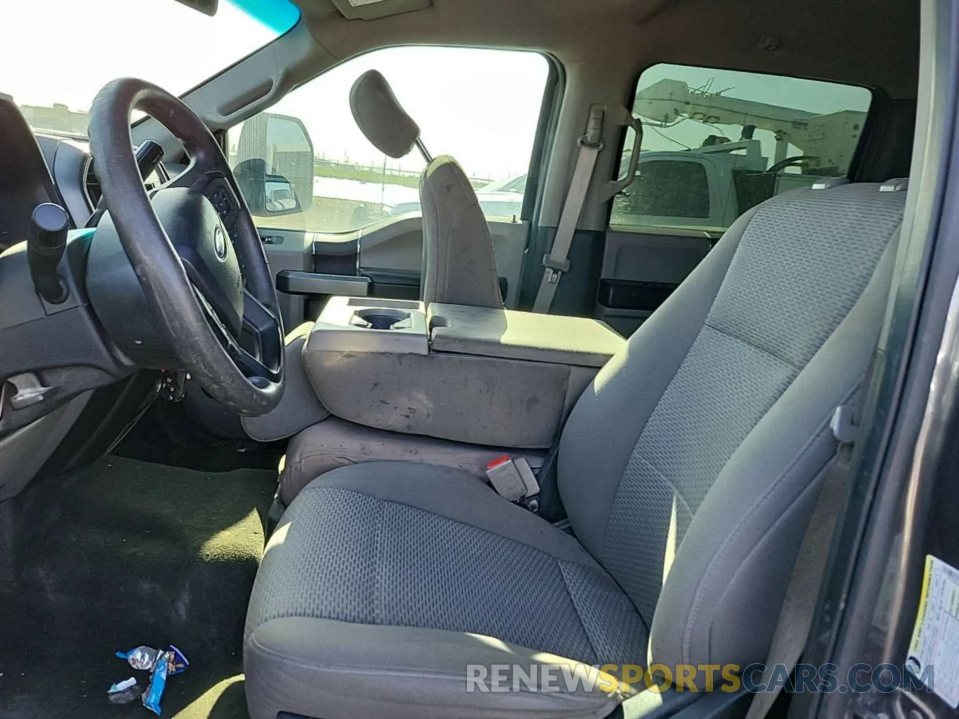 2 Photograph of a damaged car 1FT7W2BT4KEC61721 FORD F-250 2019