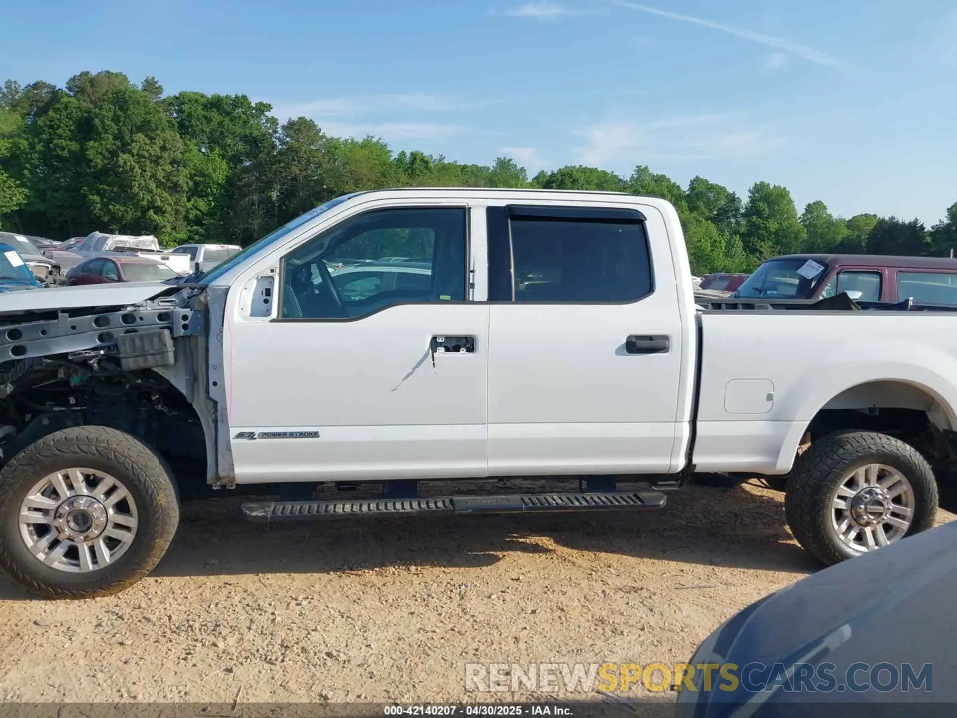 15 Photograph of a damaged car 1FT7W2BT4KEE35979 FORD F-250 2019