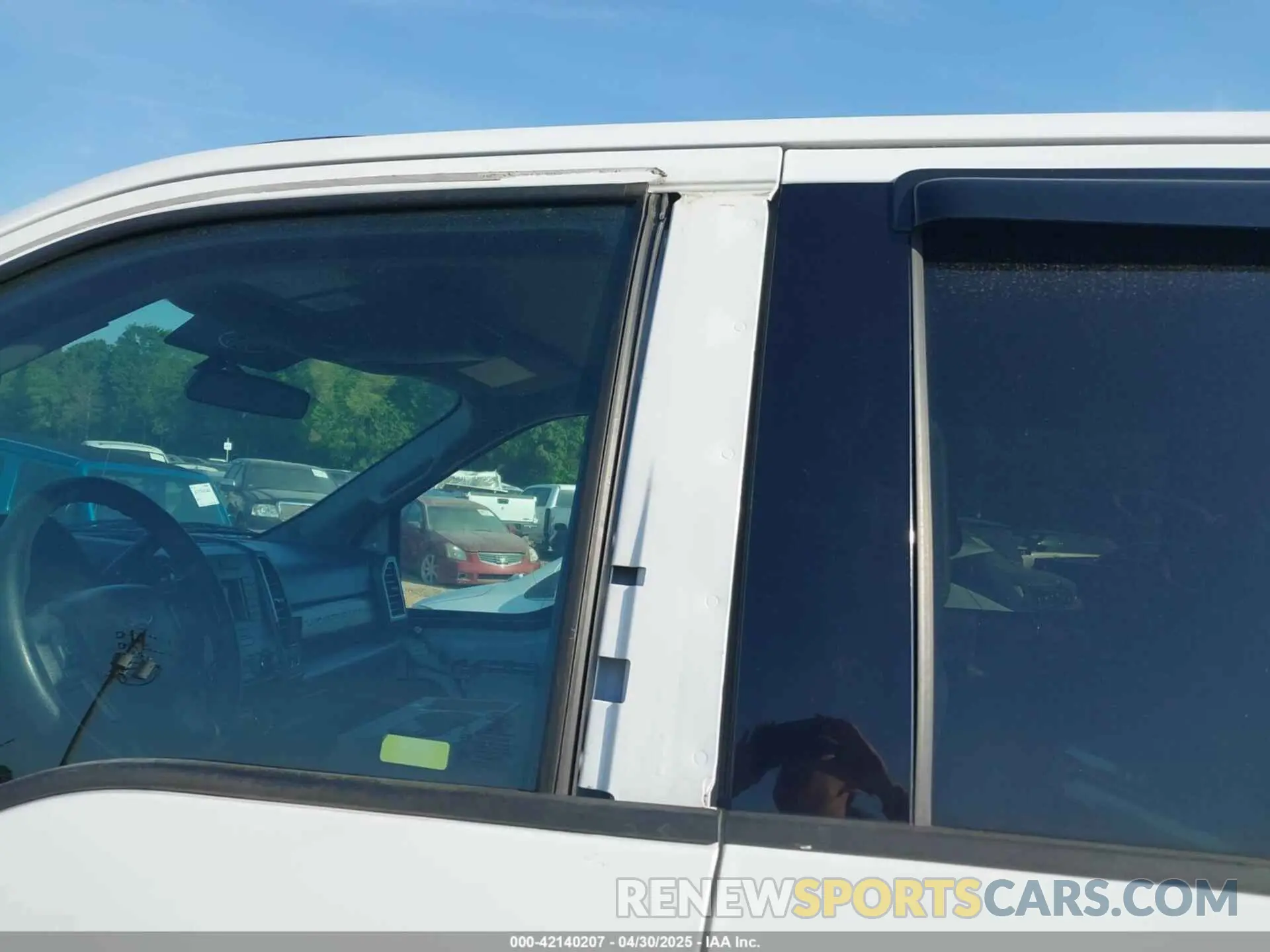20 Photograph of a damaged car 1FT7W2BT4KEE35979 FORD F-250 2019