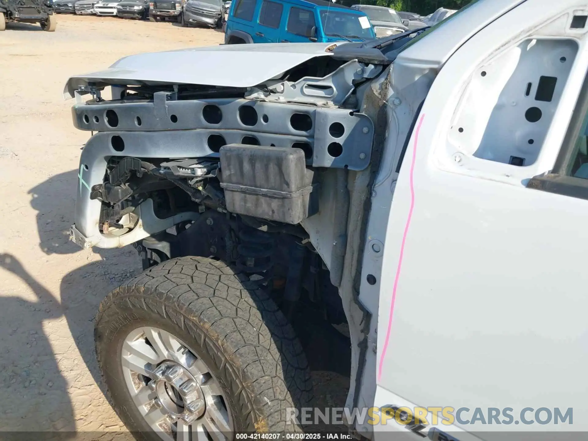 21 Photograph of a damaged car 1FT7W2BT4KEE35979 FORD F-250 2019