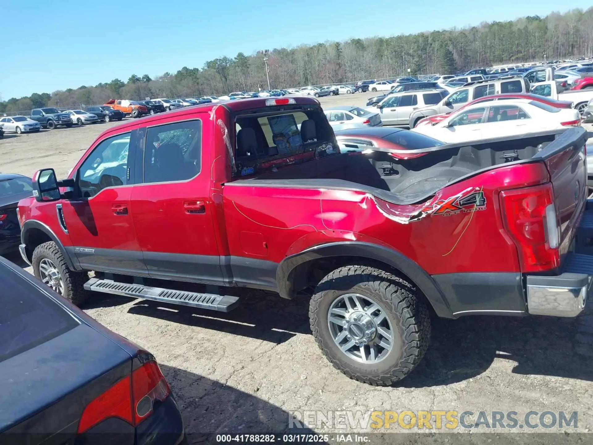 14 Photograph of a damaged car 1FT7W2BT5KEC23656 FORD F-250 2019
