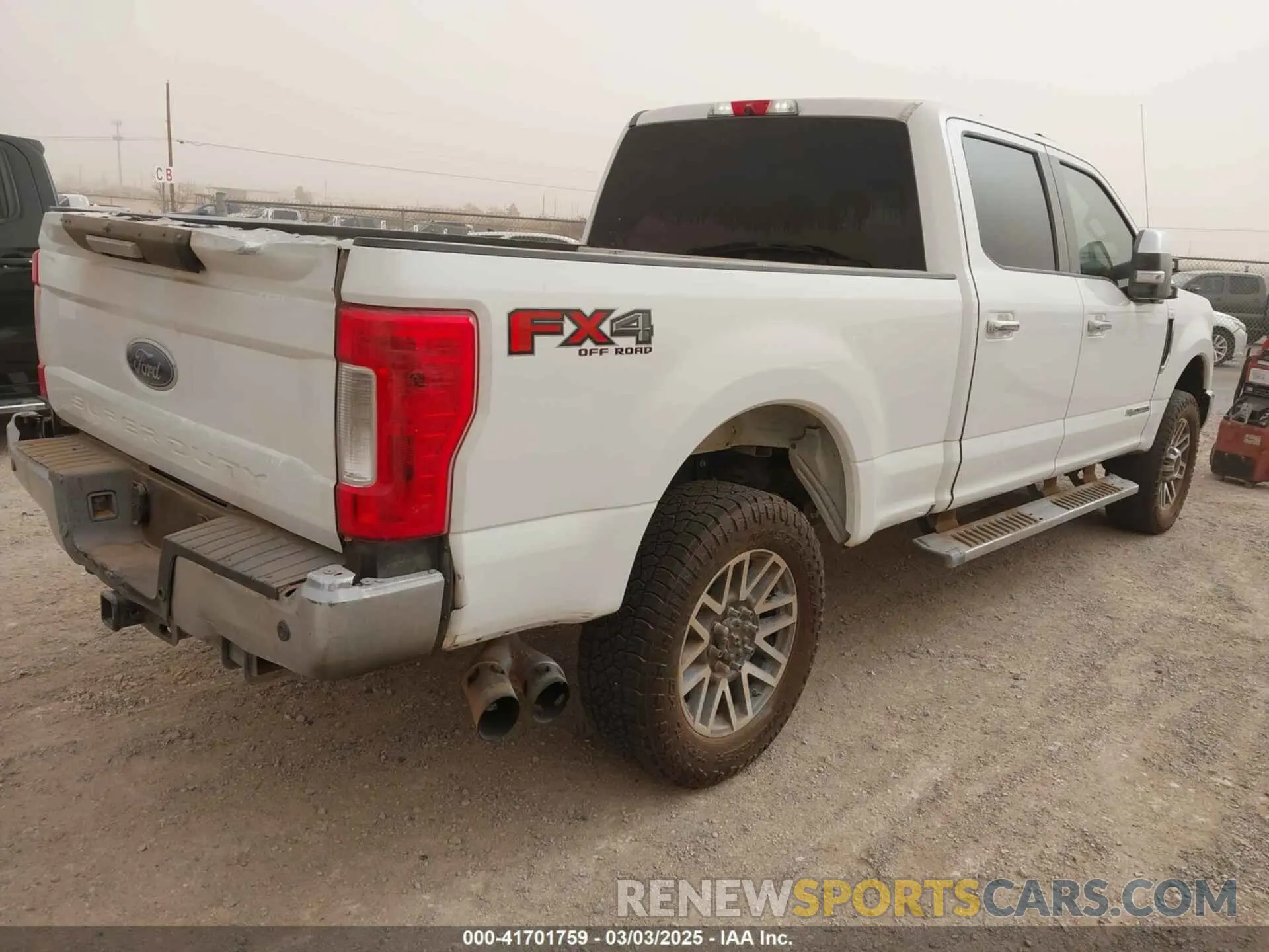 4 Photograph of a damaged car 1FT7W2BT5KEC29389 FORD F-250 2019