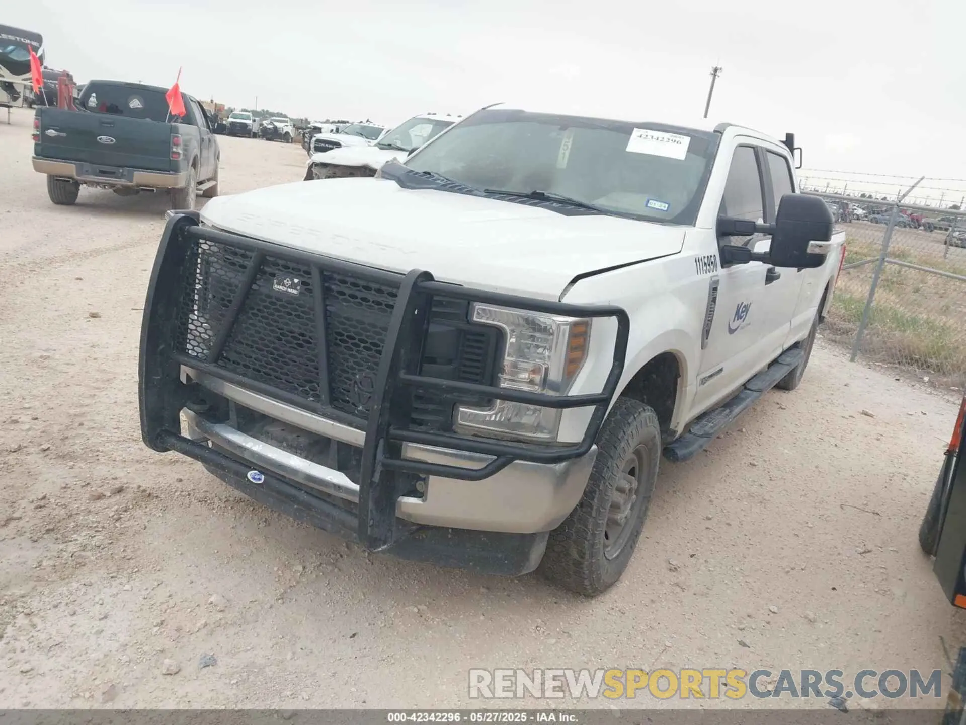 2 Photograph of a damaged car 1FT7W2BT5KED15950 FORD F-250 2019