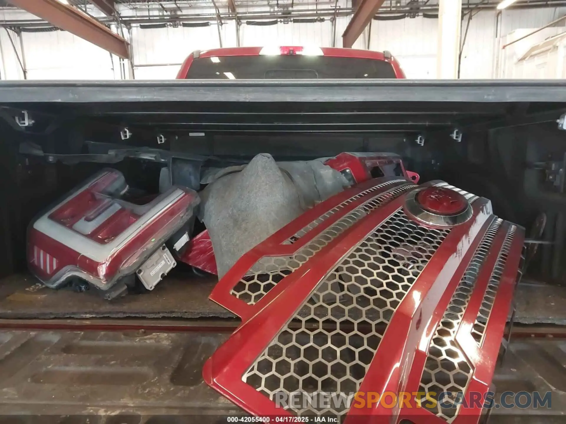 12 Photograph of a damaged car 1FT7W2BT5KEE64018 FORD F-250 2019
