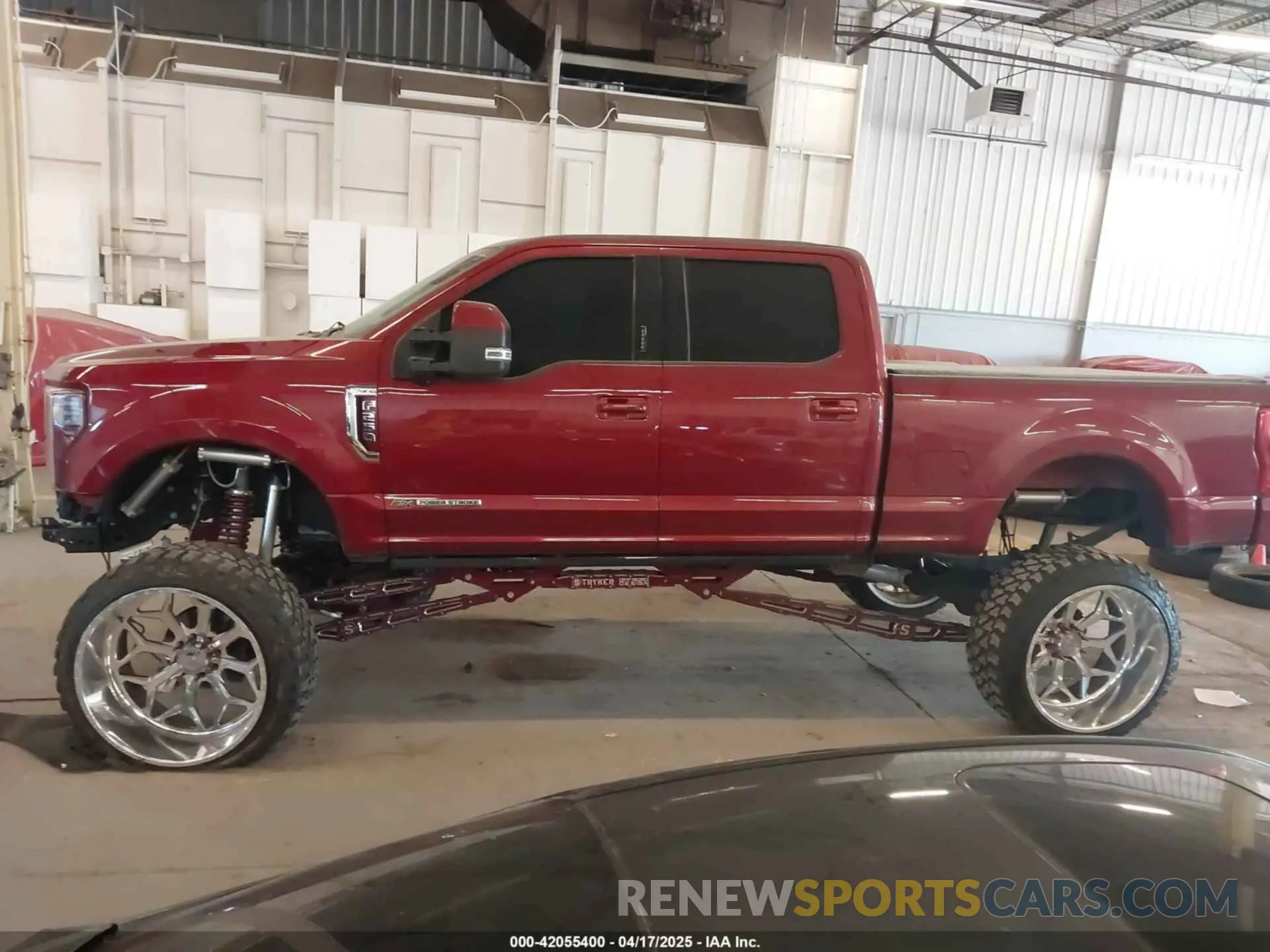 15 Photograph of a damaged car 1FT7W2BT5KEE64018 FORD F-250 2019