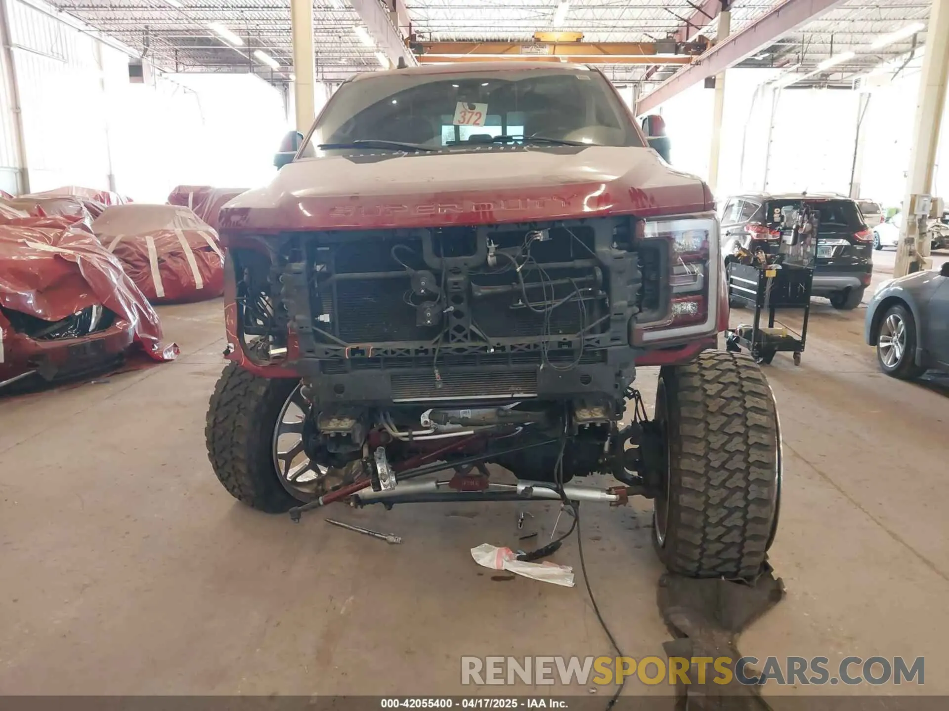 18 Photograph of a damaged car 1FT7W2BT5KEE64018 FORD F-250 2019