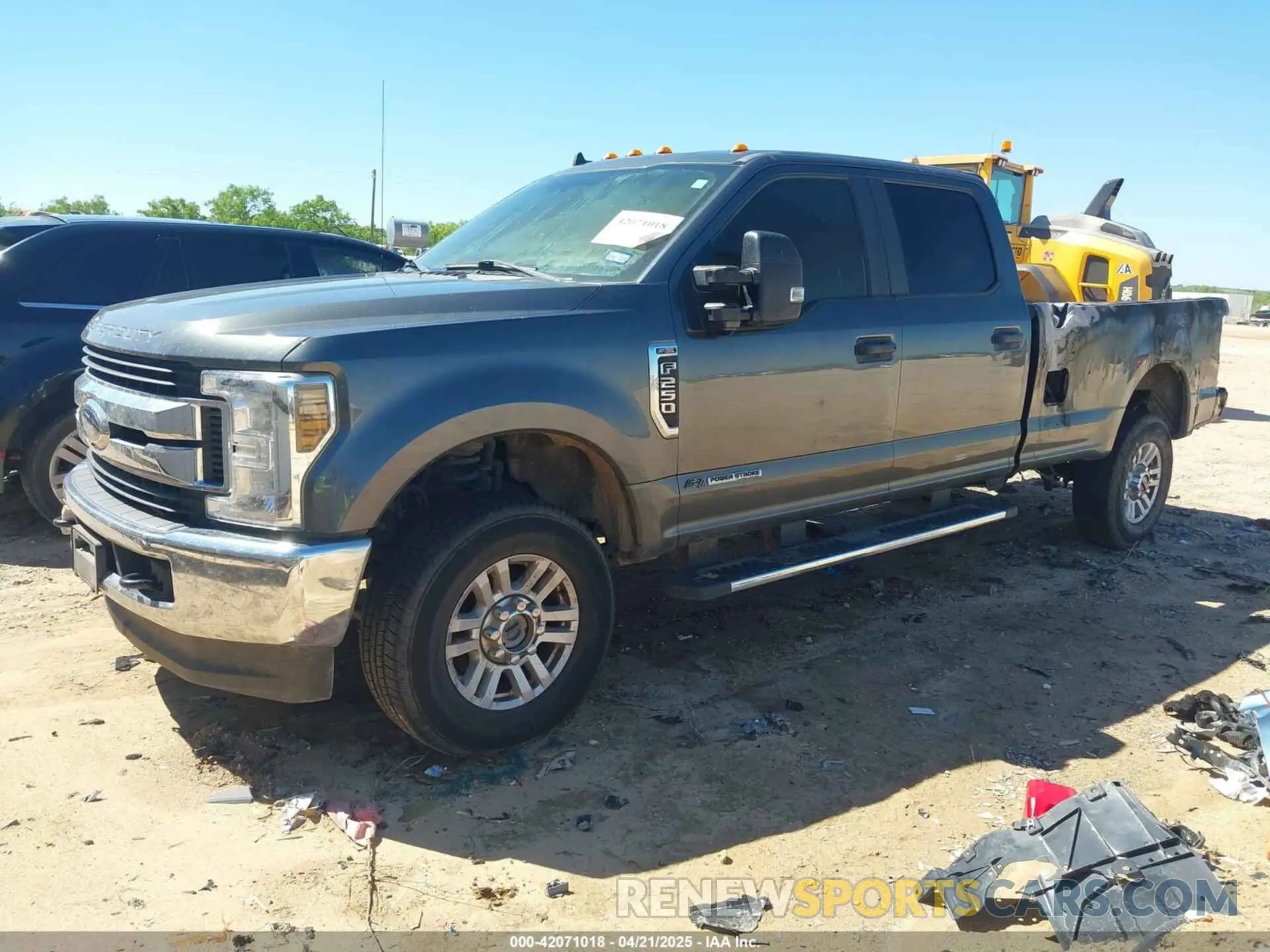 2 Photograph of a damaged car 1FT7W2BT5KEF39476 FORD F-250 2019