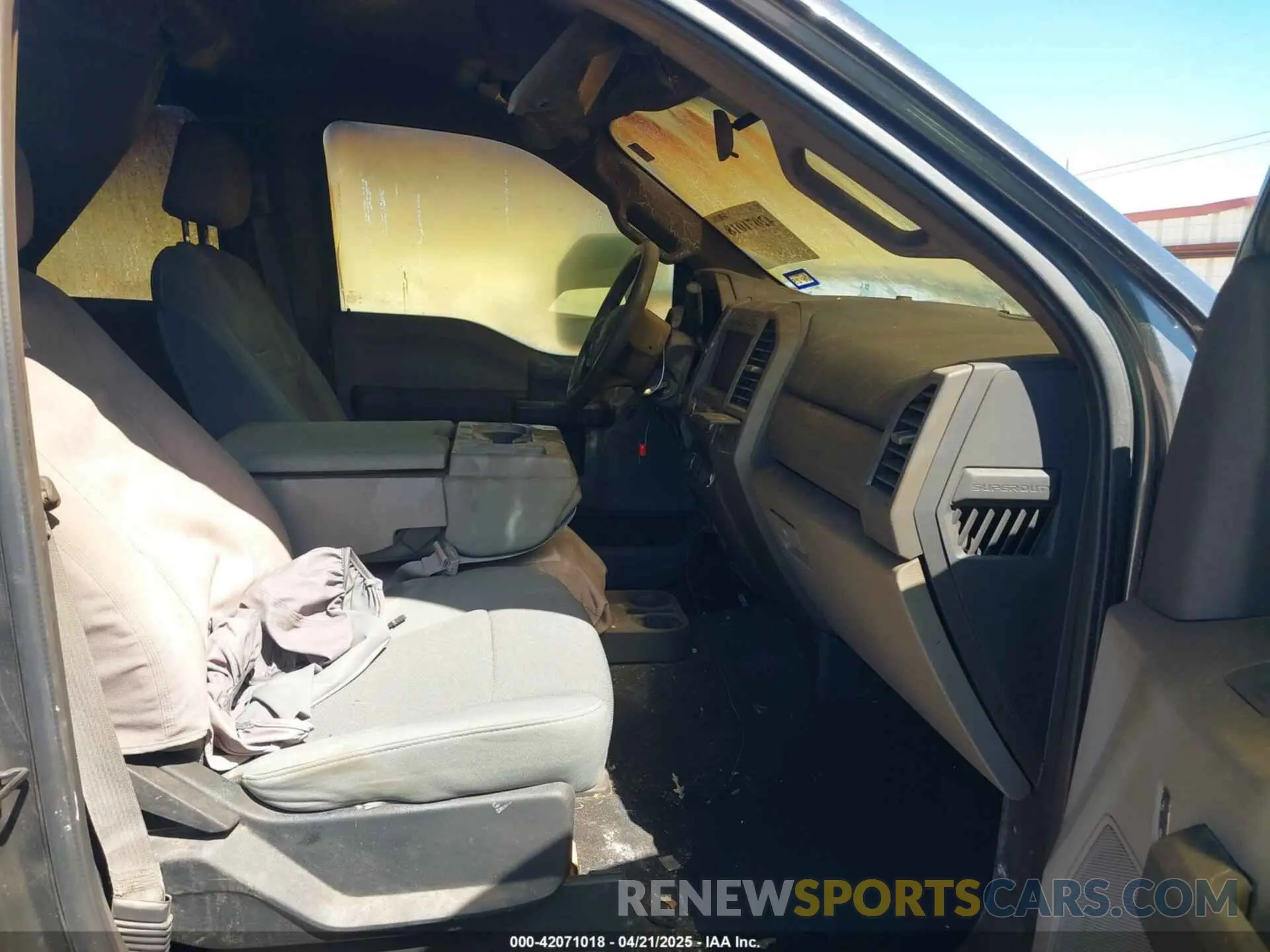 5 Photograph of a damaged car 1FT7W2BT5KEF39476 FORD F-250 2019