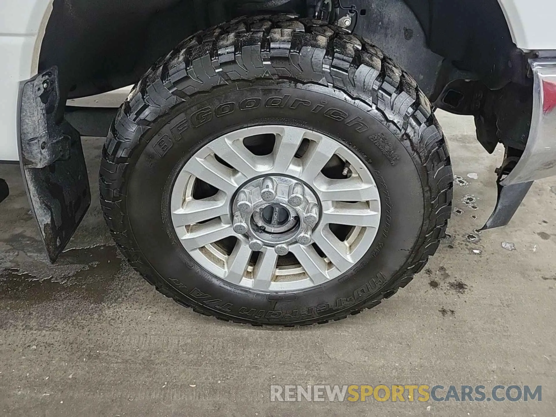 1 Photograph of a damaged car 1FT7W2BT6KED55115 FORD F-250 2019
