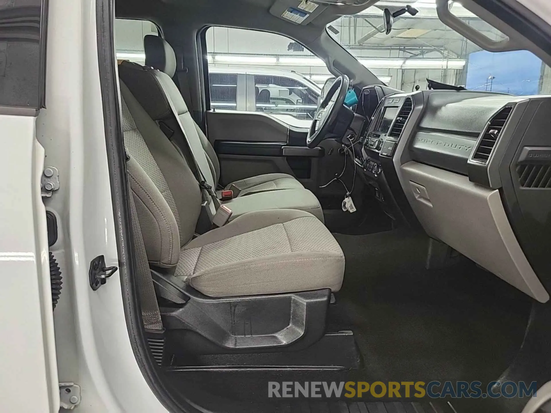 13 Photograph of a damaged car 1FT7W2BT6KED55115 FORD F-250 2019