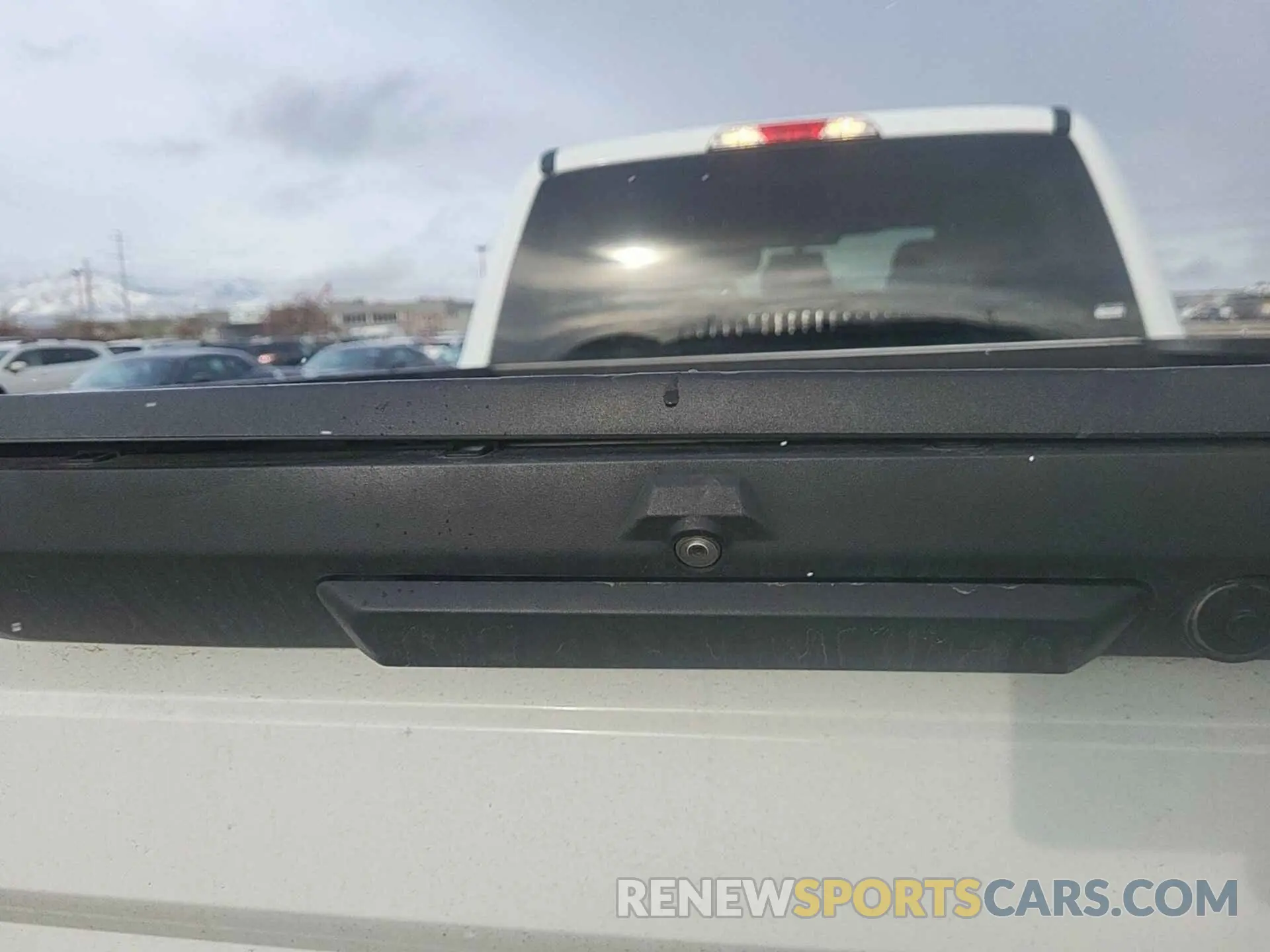 14 Photograph of a damaged car 1FT7W2BT6KED55115 FORD F-250 2019