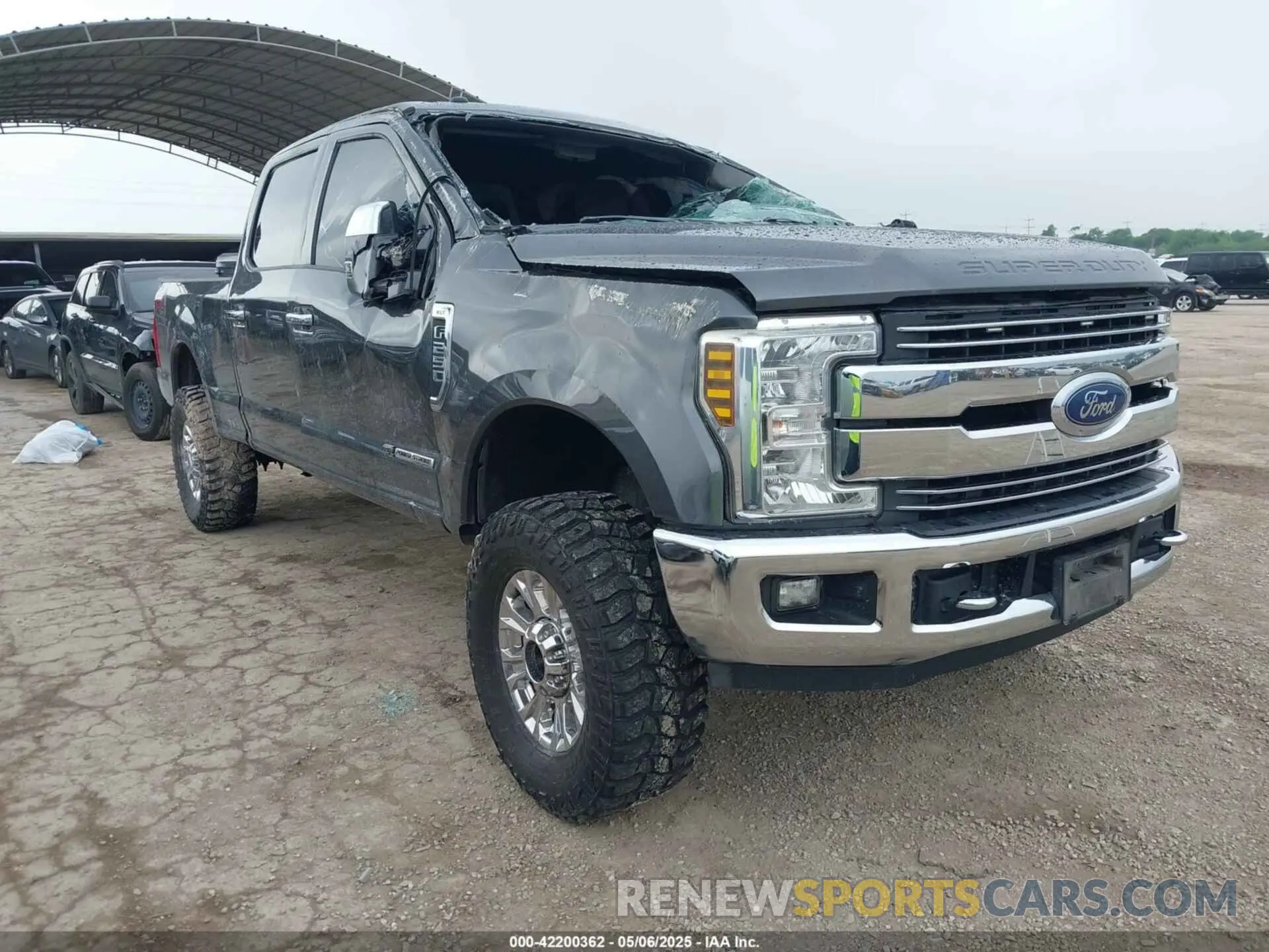 1 Photograph of a damaged car 1FT7W2BT6KEF11749 FORD F-250 2019