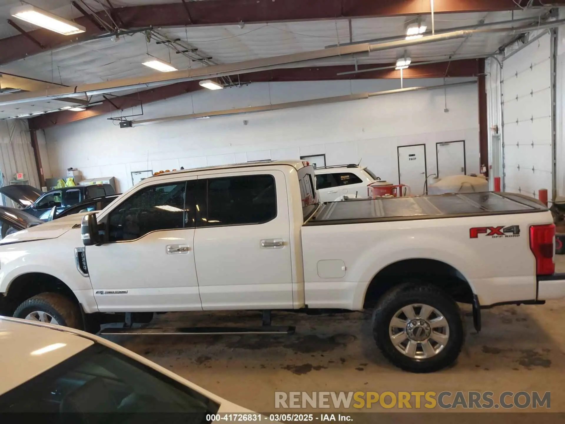 14 Photograph of a damaged car 1FT7W2BT7KED32796 FORD F-250 2019