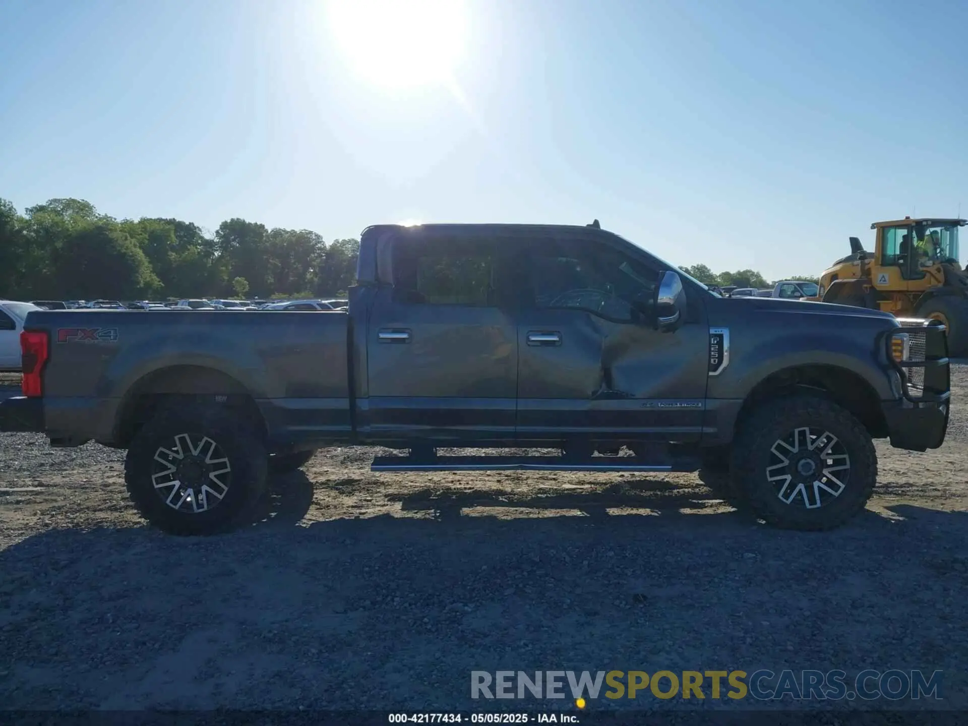 13 Photograph of a damaged car 1FT7W2BT7KEE80060 FORD F-250 2019