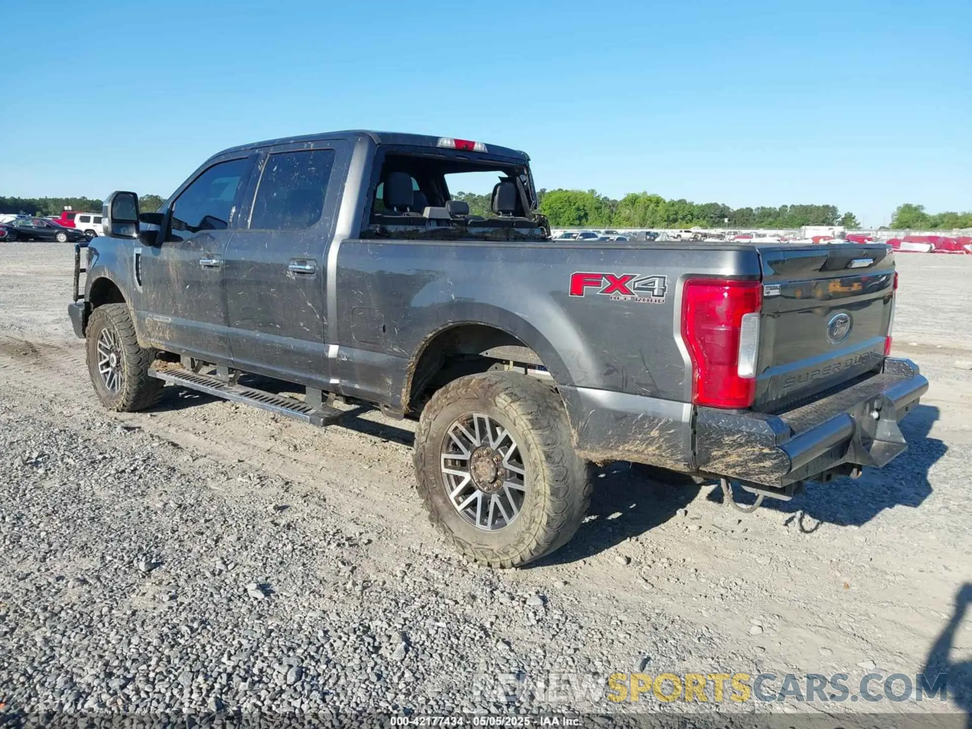 3 Photograph of a damaged car 1FT7W2BT7KEE80060 FORD F-250 2019