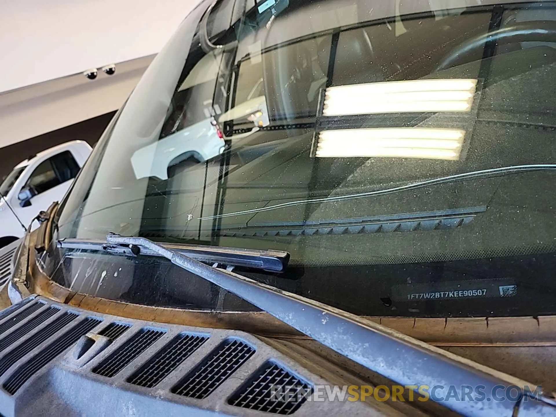 22 Photograph of a damaged car 1FT7W2BT7KEE90507 FORD F-250 2019