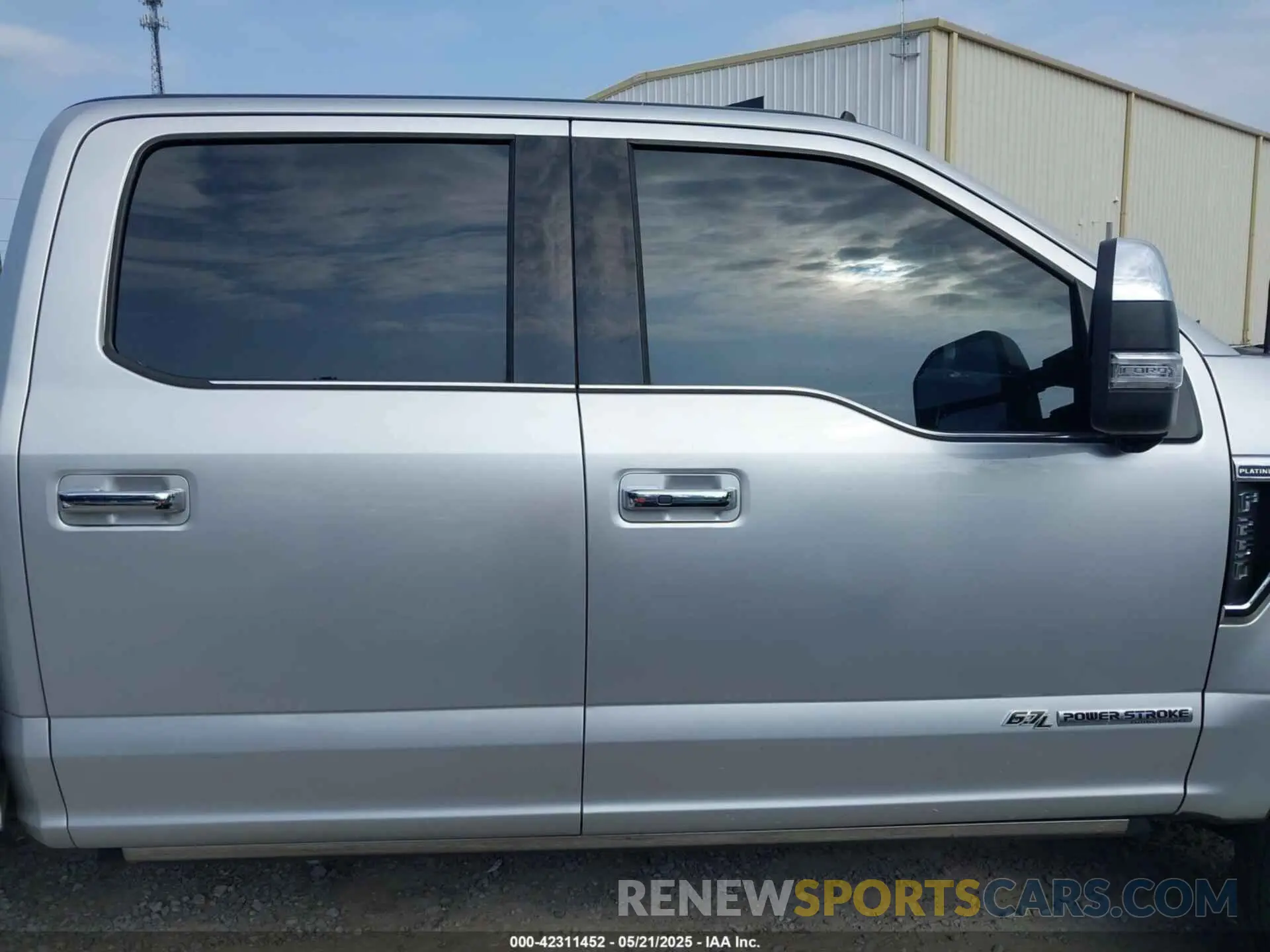 13 Photograph of a damaged car 1FT7W2BT7KEG65807 FORD F-250 2019