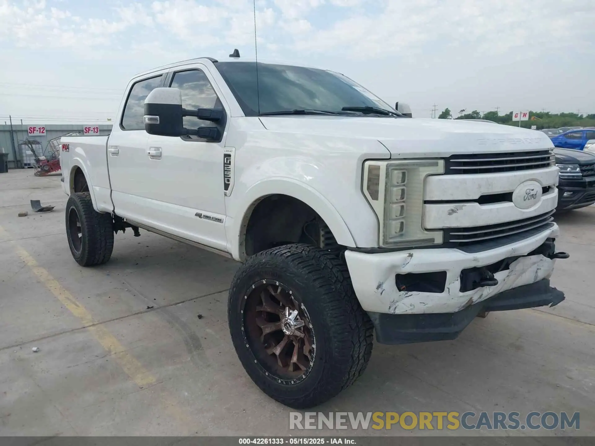 1 Photograph of a damaged car 1FT7W2BT8KEC07418 FORD F-250 2019